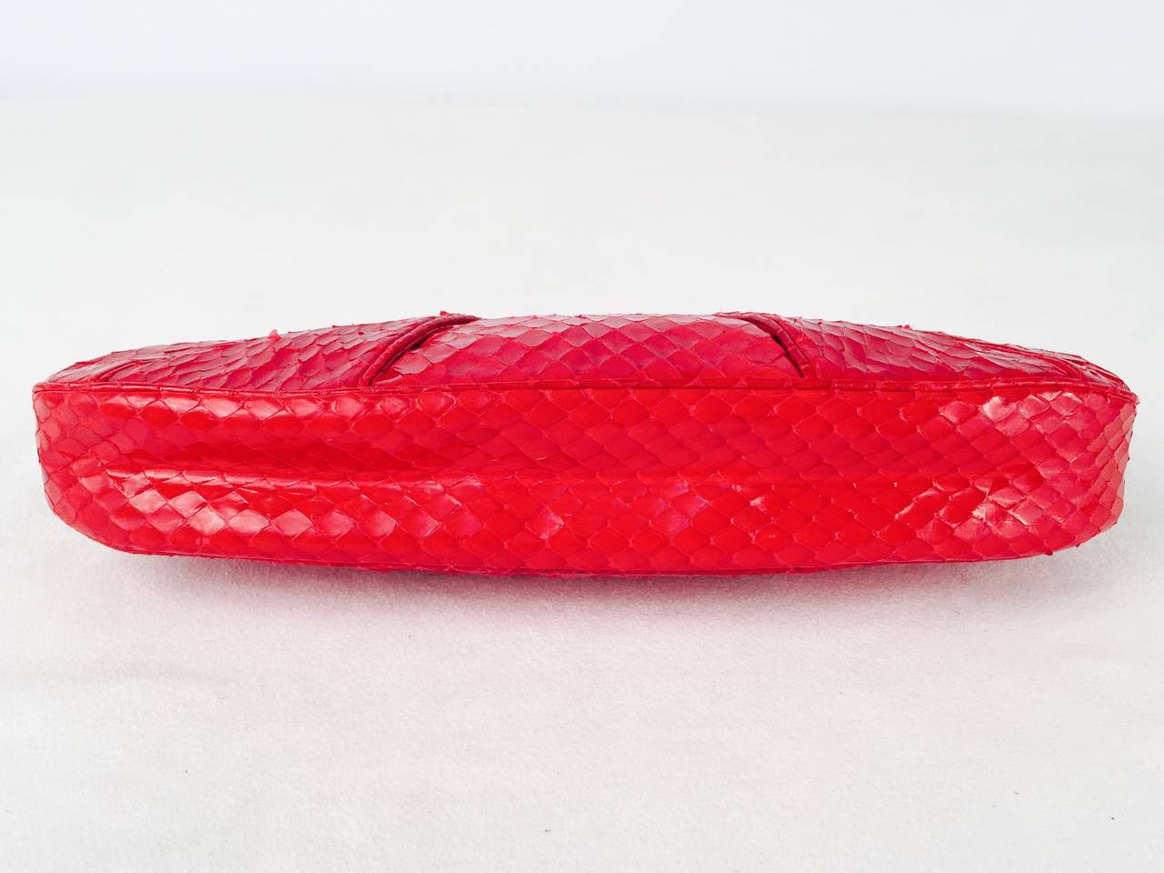 Judith Leiber Red Snakeskin Evening Bag With Jeweled Clasp In Excellent Condition For Sale In Palm Beach, FL
