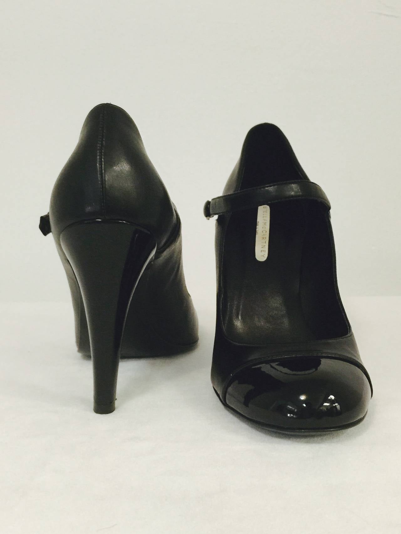 Stella McCartney High Heel Mary Jane Pumps In Excellent Condition For Sale In Palm Beach, FL