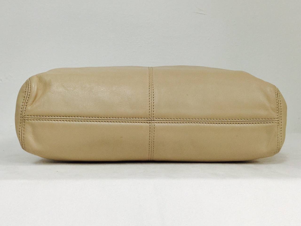 1990s Chanel Tan Lambskin Shoulder Bag With Leather Woven Resin Strap 3