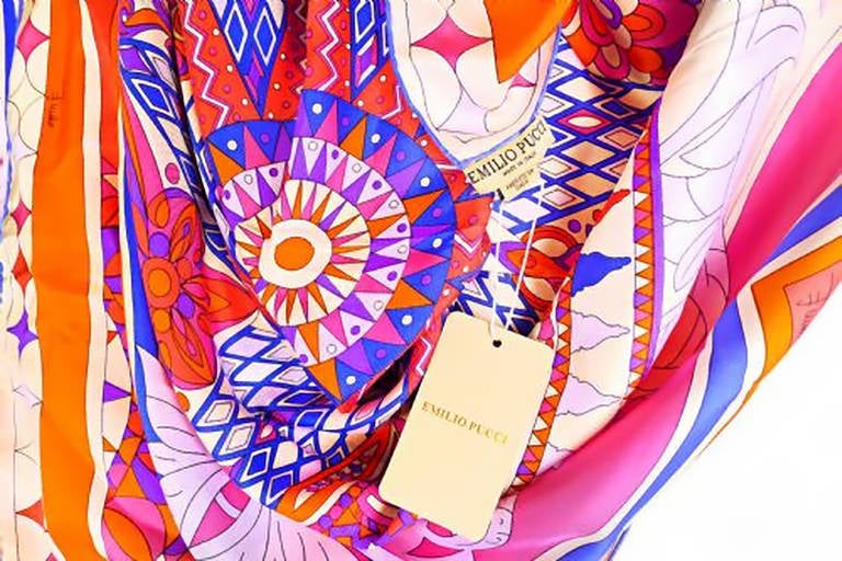 Women's Pucci 100% Silk Starburst Pattern Oversized Scarf For Sale