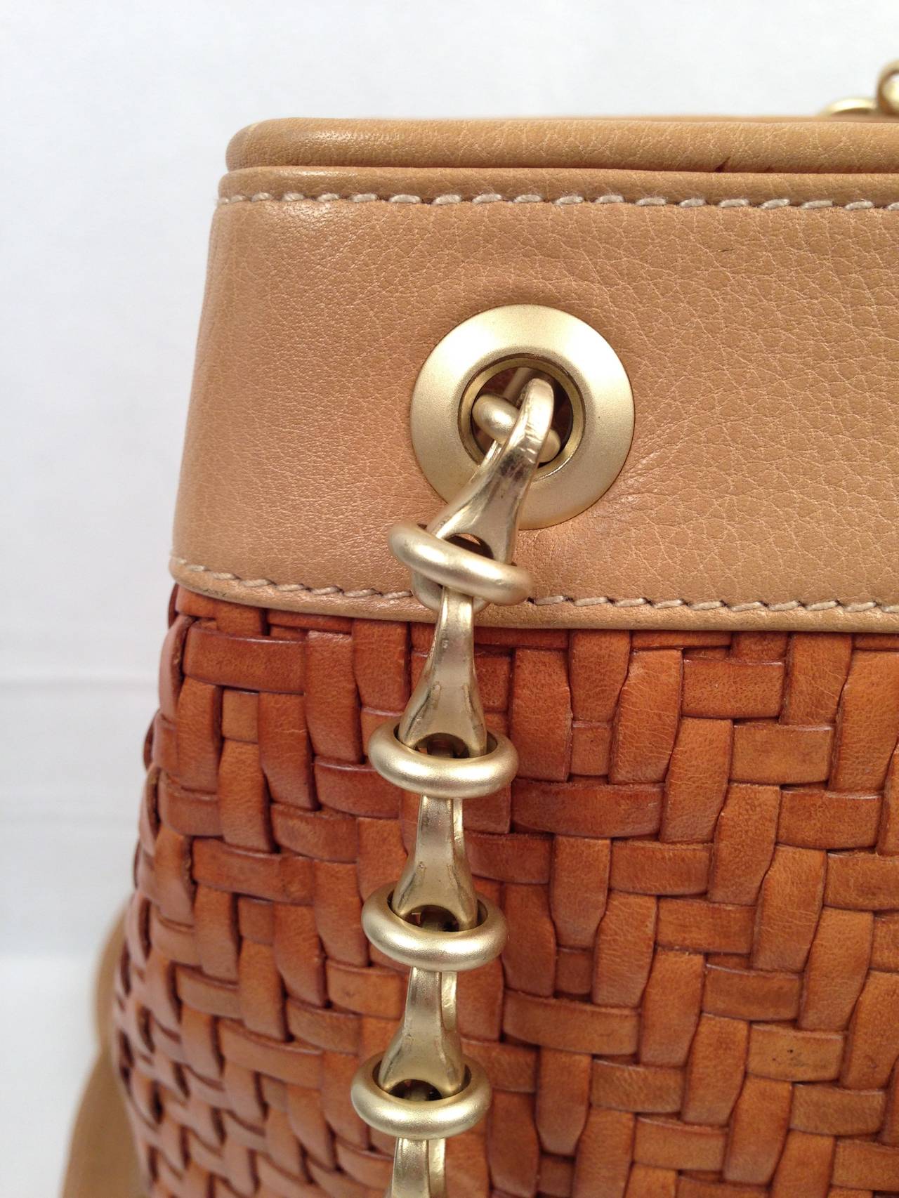 Kieselstein-Cord Carmel Woven Leather Shoulder Bag With Poodle Charm 3