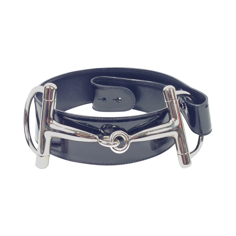 Iconic Gucci Large Silver Tone Horsebit Patent Leather Belt