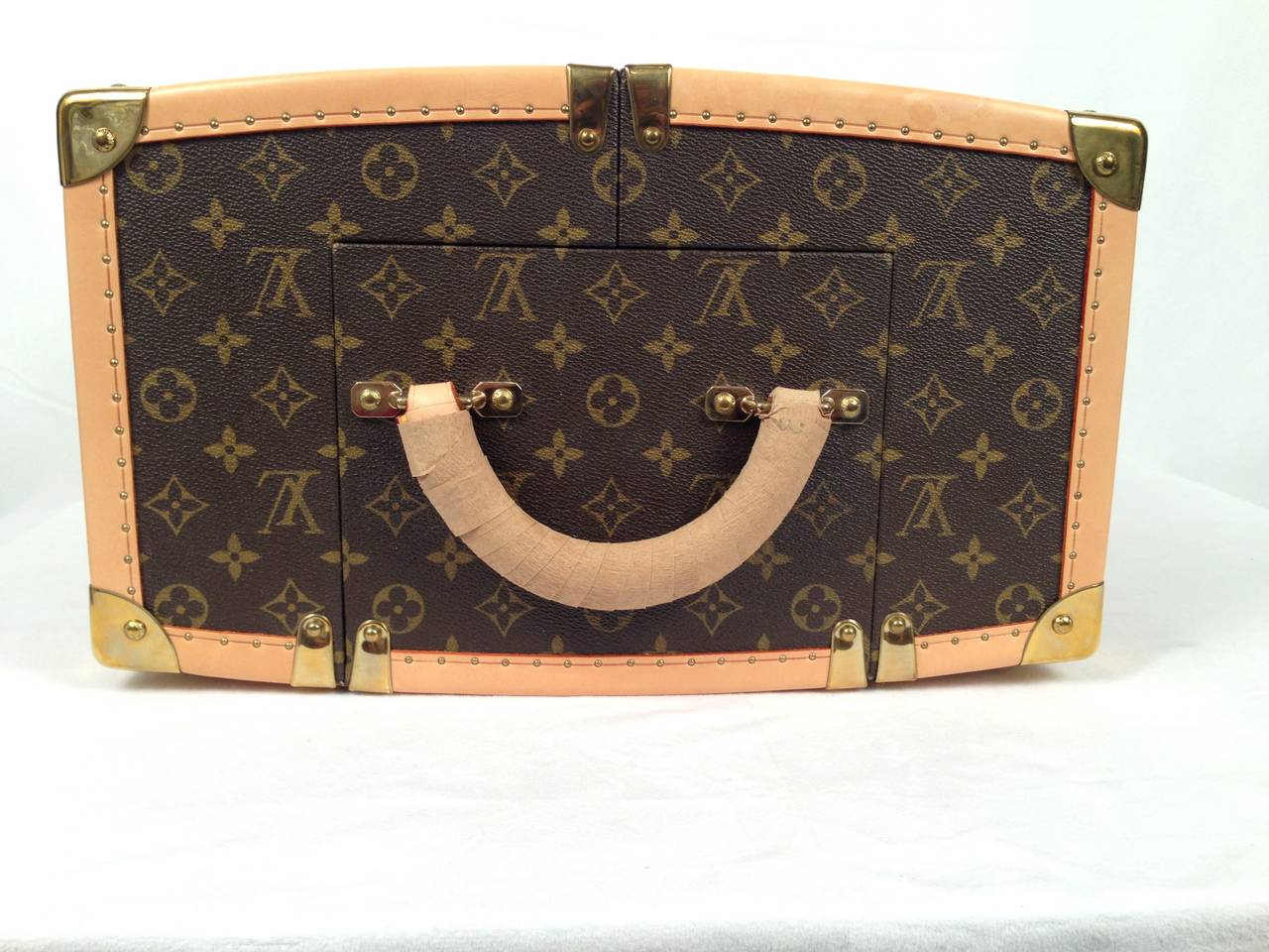 Brand New Louis Vuitton Sharon Stone Vanity Case  (Limited Edition) For Sale 4