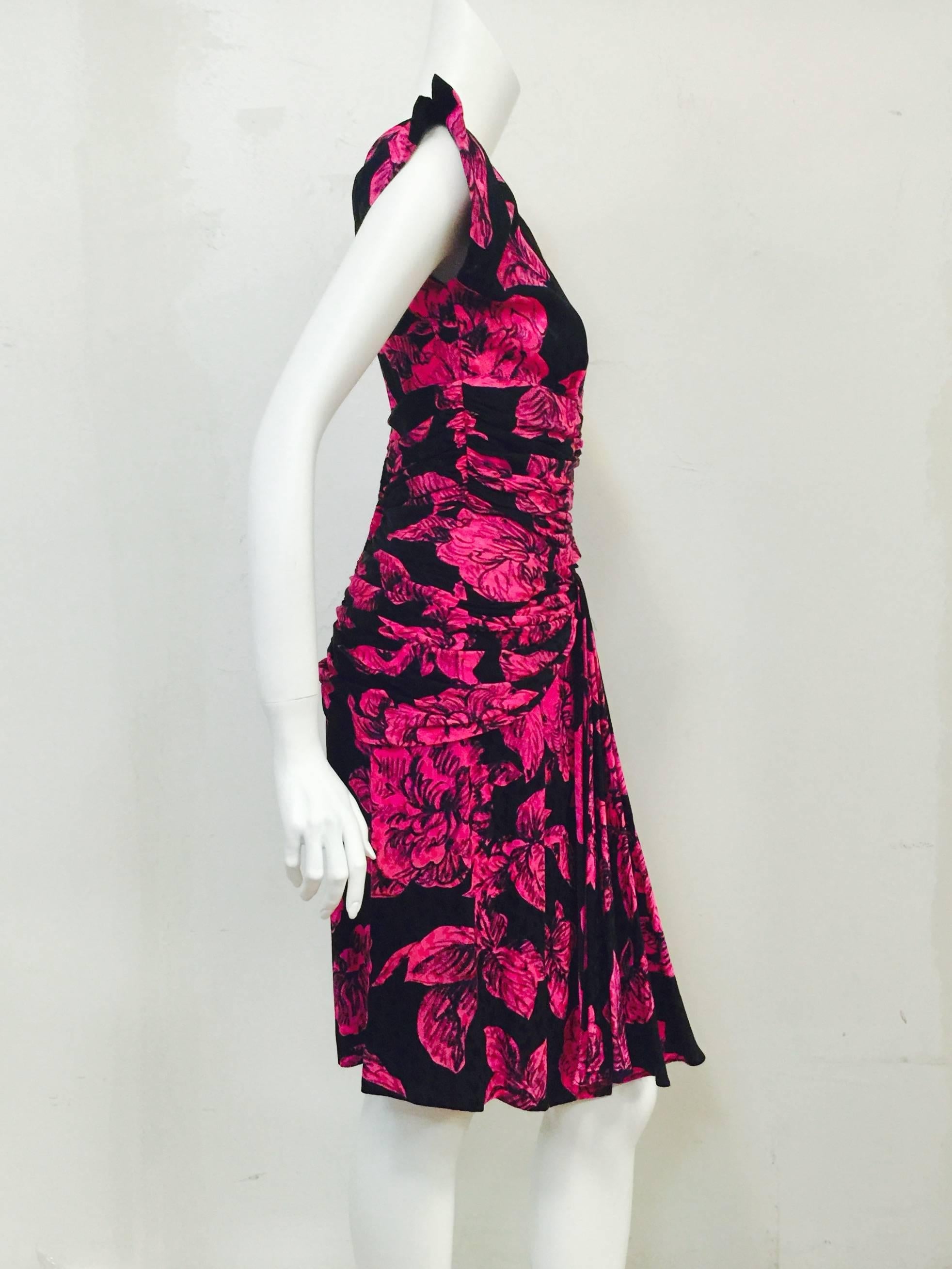 Vicky Tiel Fuschia and Black Floral Silk Jacquard Dress is made it France...it shows!  Imported by Neiman Marcus, dress is feminine, flirty and definitely French!  Features ultra-luxurious silk, bold, vibrant floral pattern, and couture inspired