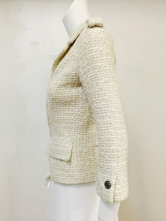 Chanel 2006 Cruise Collection Fitted Ivory Tweed Jacket
