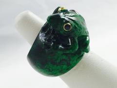 Maw Sit Sit Geschnitzter Frosch Ring
