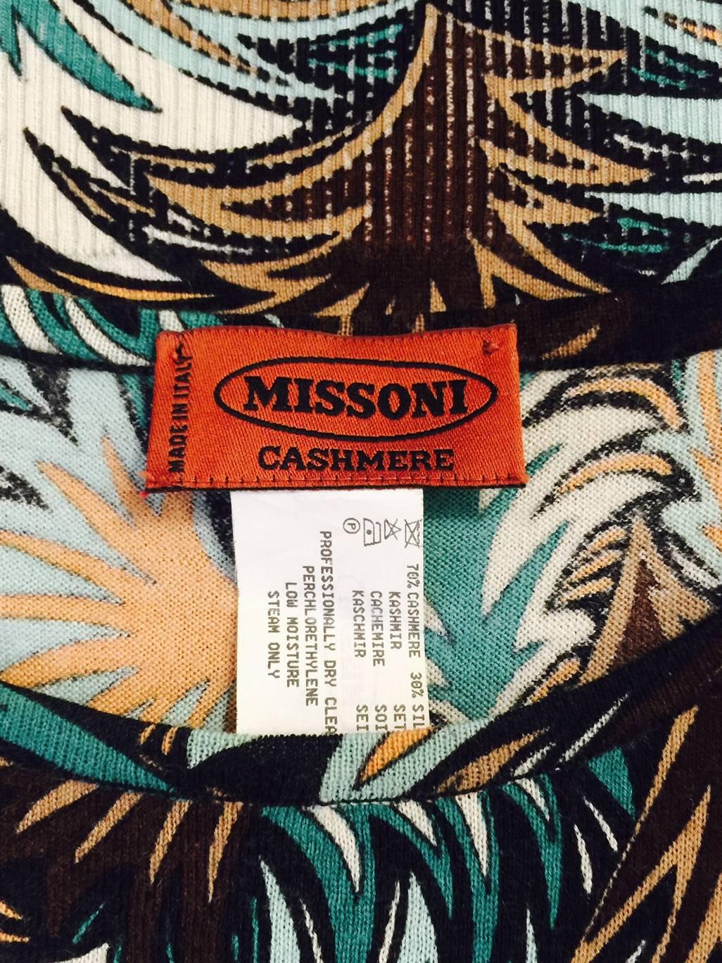 Missoni Cashmere and Silk Blend Abstract Print Twinset With Banded Hem  For Sale 2