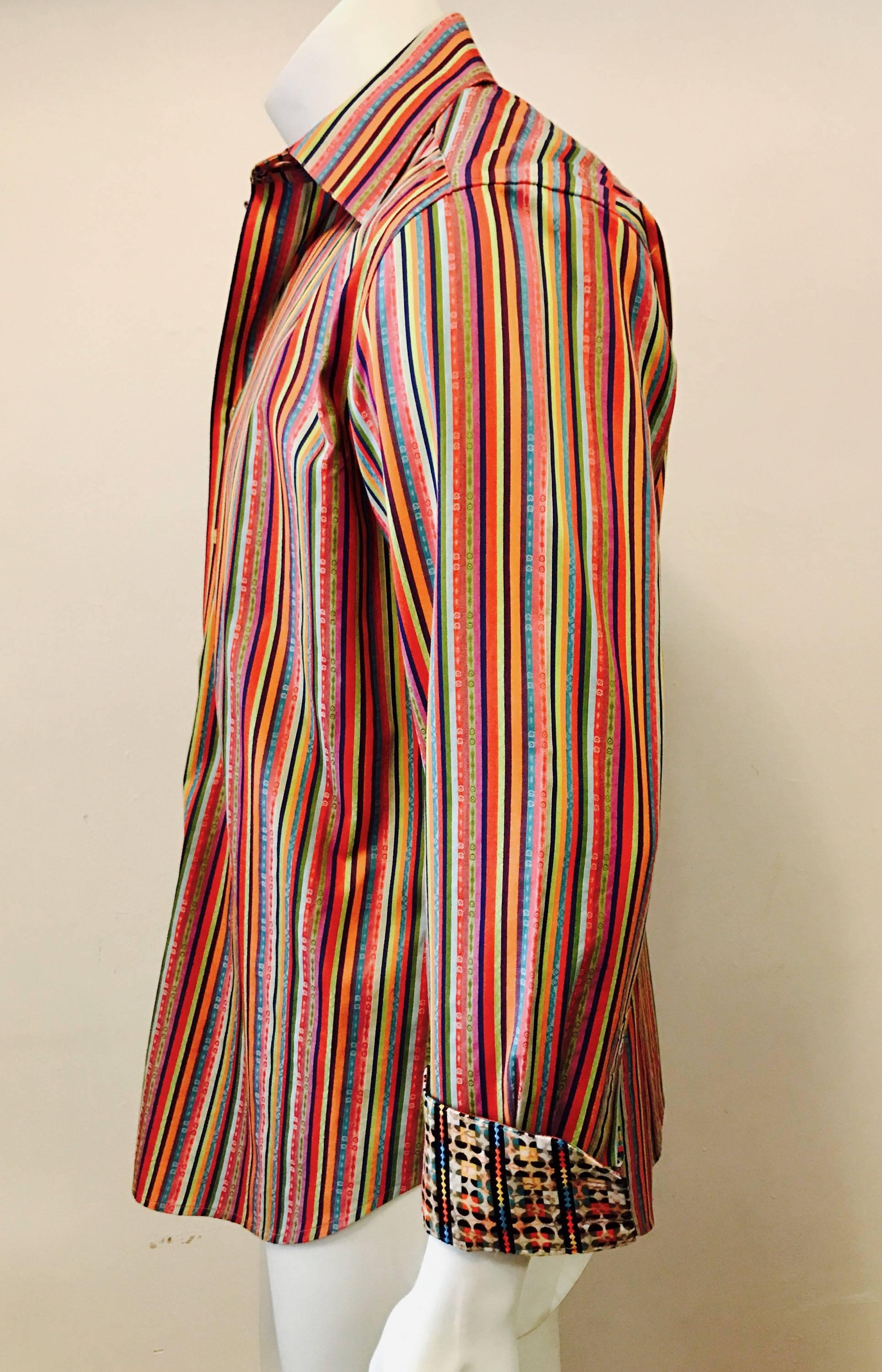 Men's Robert Graham Multi Colour Stripe Shirt with Contrast Cuff and Collar In Excellent Condition In Palm Beach, FL