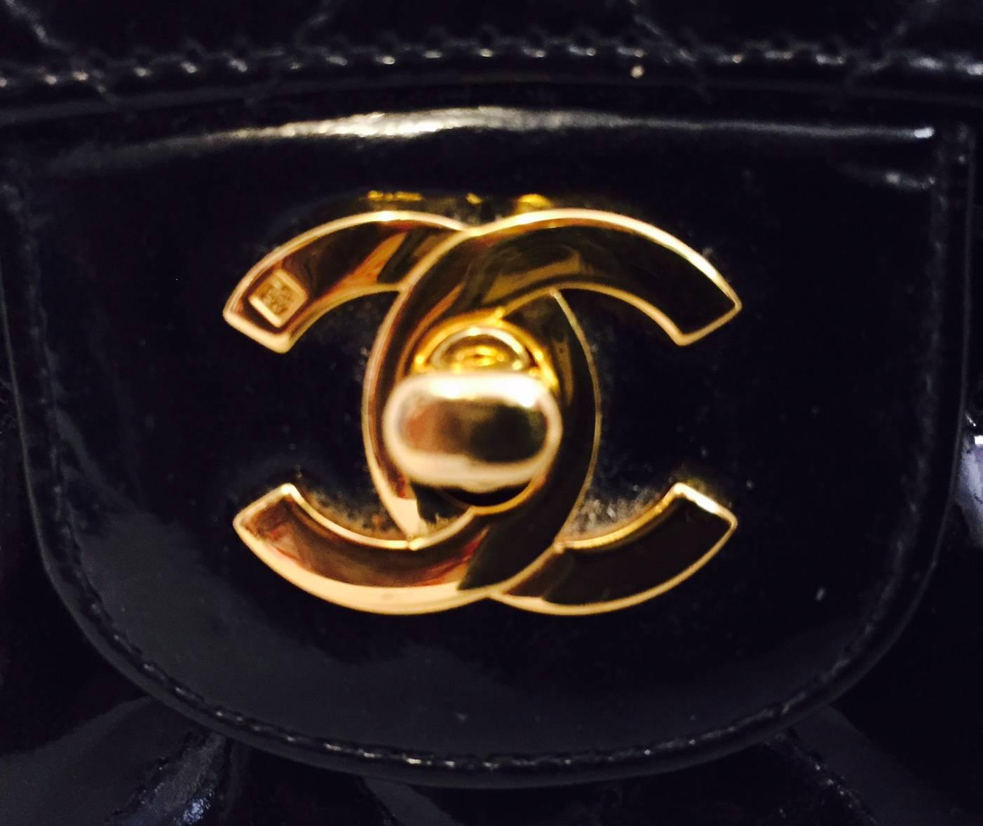 Chanel Black Patent Classic Flap Bag Small-Gold Tone Hardware No. 3960312 In Good Condition In Palm Beach, FL