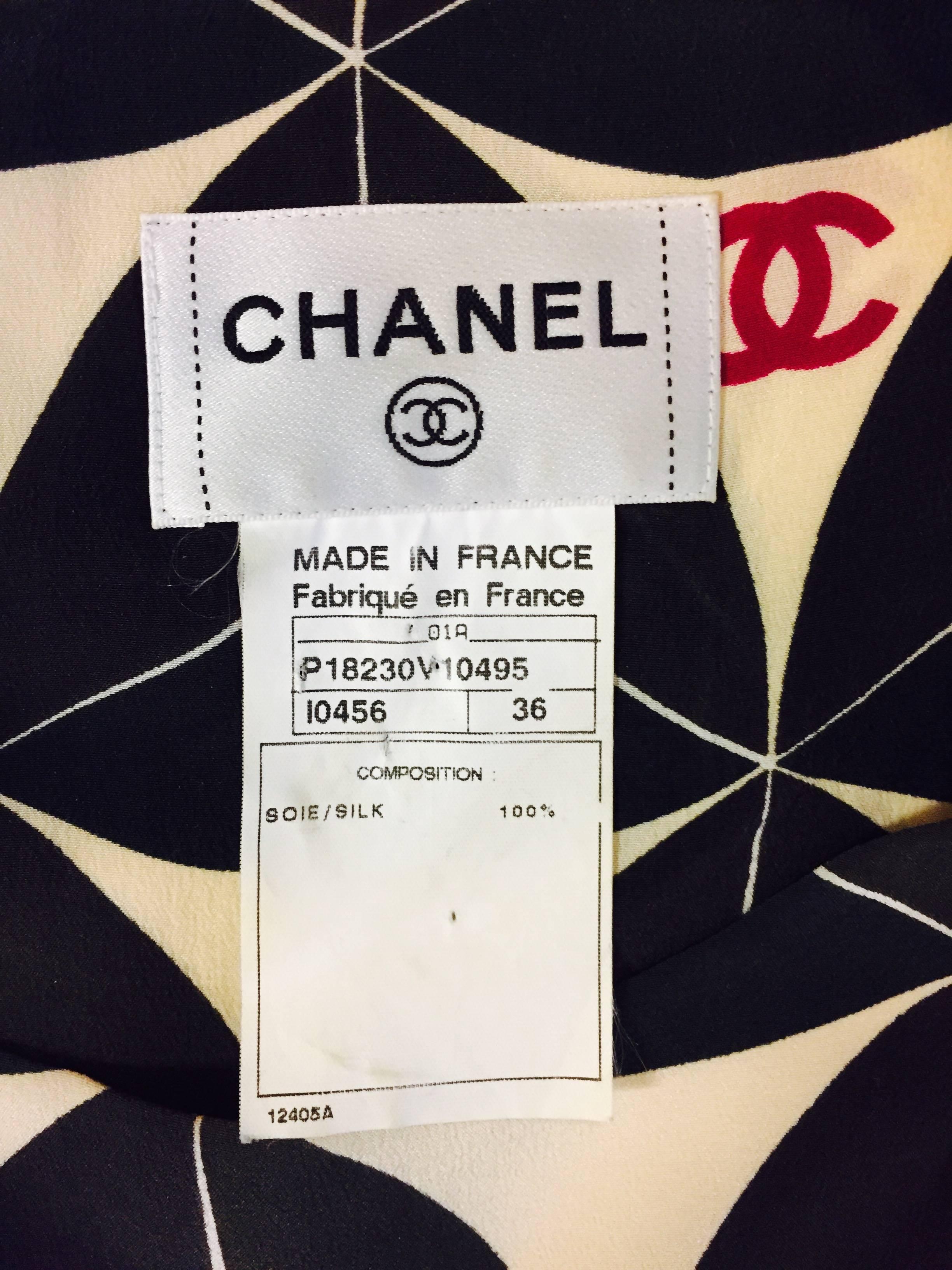 Women's Charming Chanel Sleeveless Silk Print Top