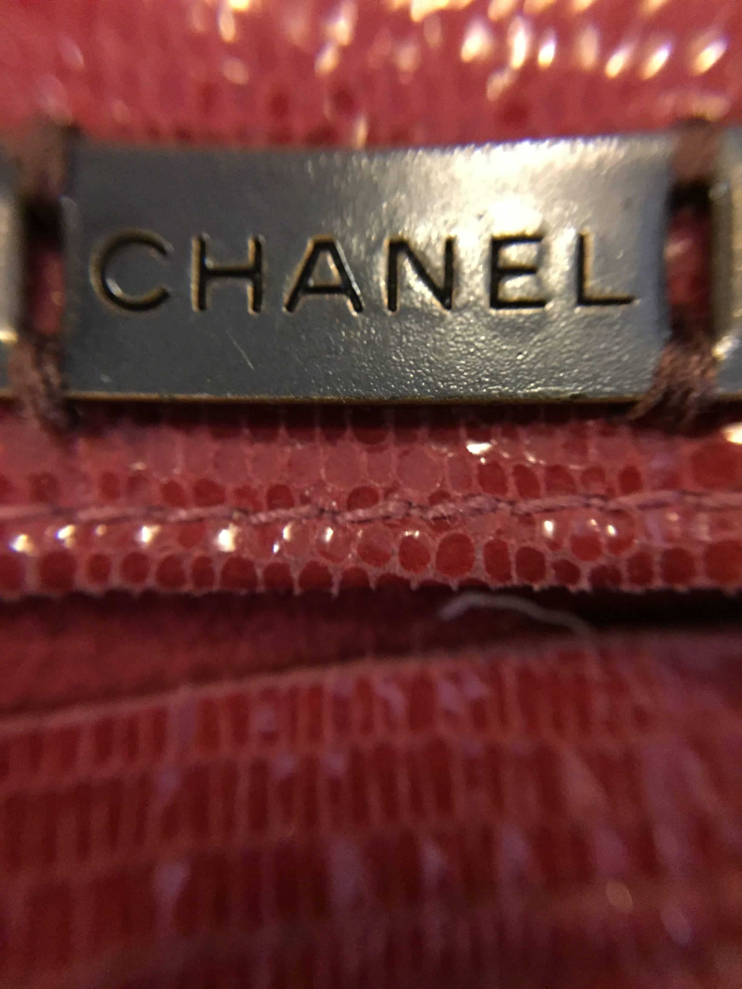 Women's Chanel Sleeveless Salmon Vest in Supple Goat Skin w. Zipper Front  For Sale