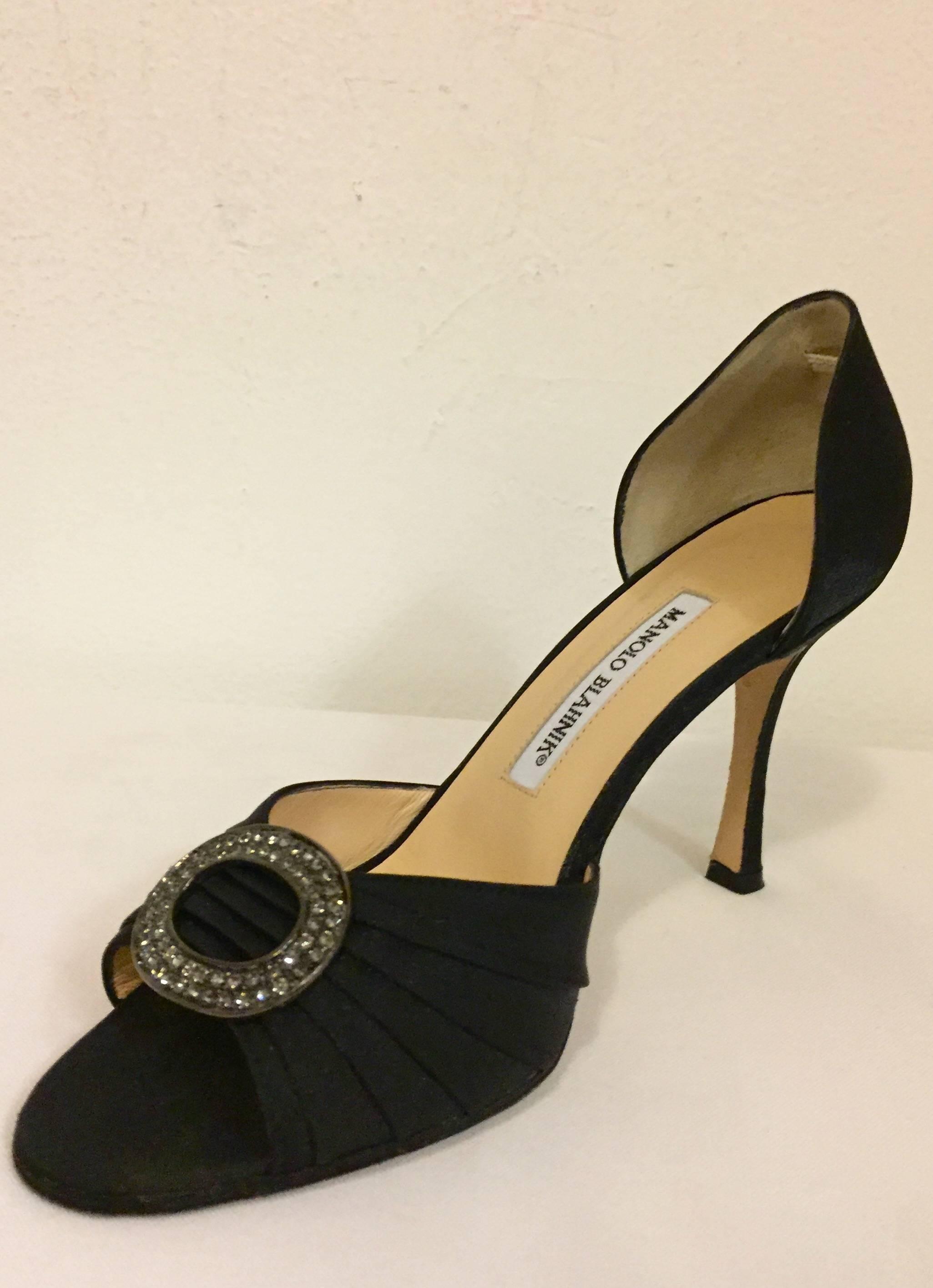 Women's Marvelous Manolo Blahnik Evening Shoes in Black Silk