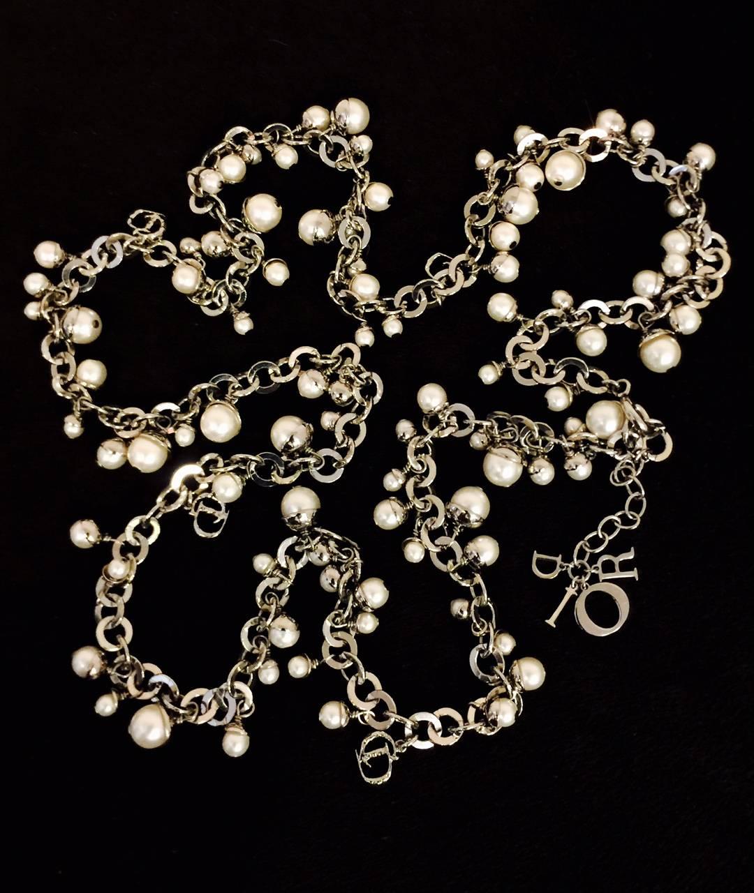 Divine Dior Dangling Pearl Necklace In Excellent Condition In Palm Beach, FL