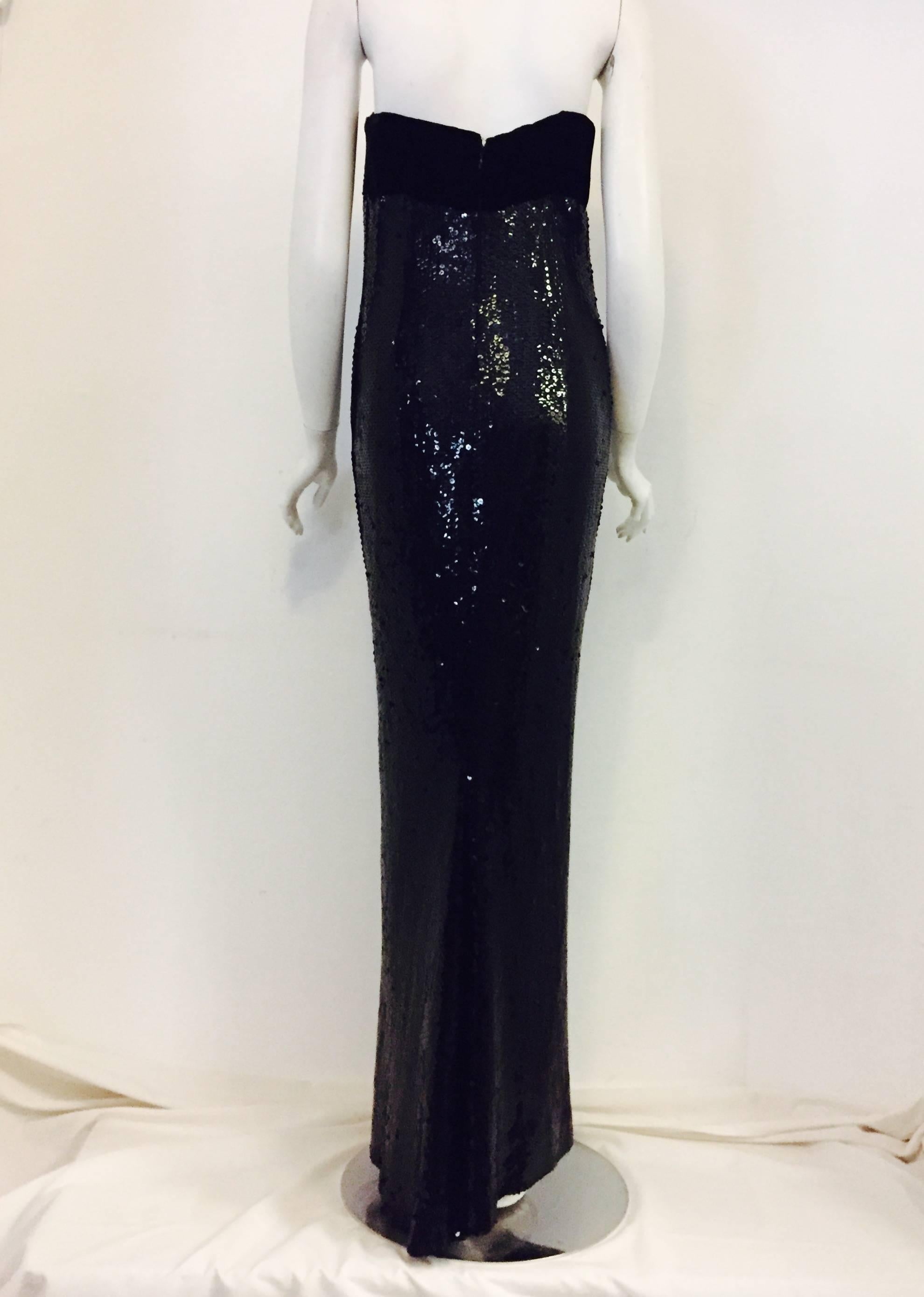 Bill Blass 1980's Dramatic Sequins and Velvet Black Column Gown  In Excellent Condition For Sale In Palm Beach, FL