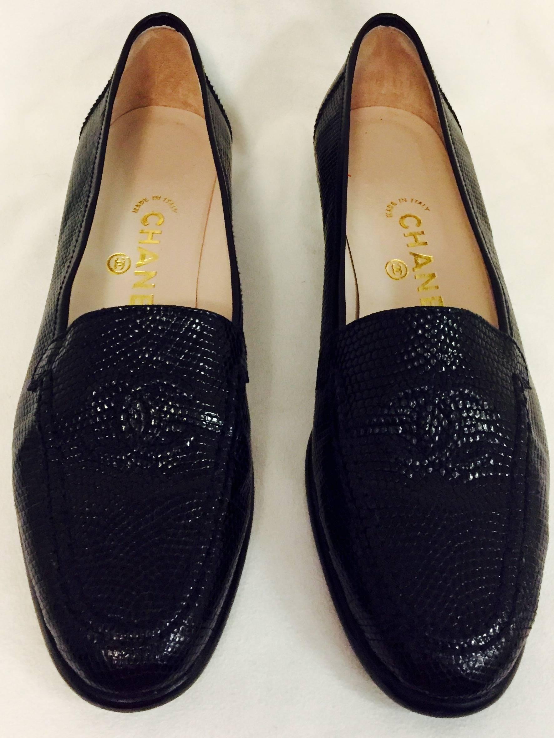 Classic Chanel Black Lizard Loafers With Stitched CC Logo  2