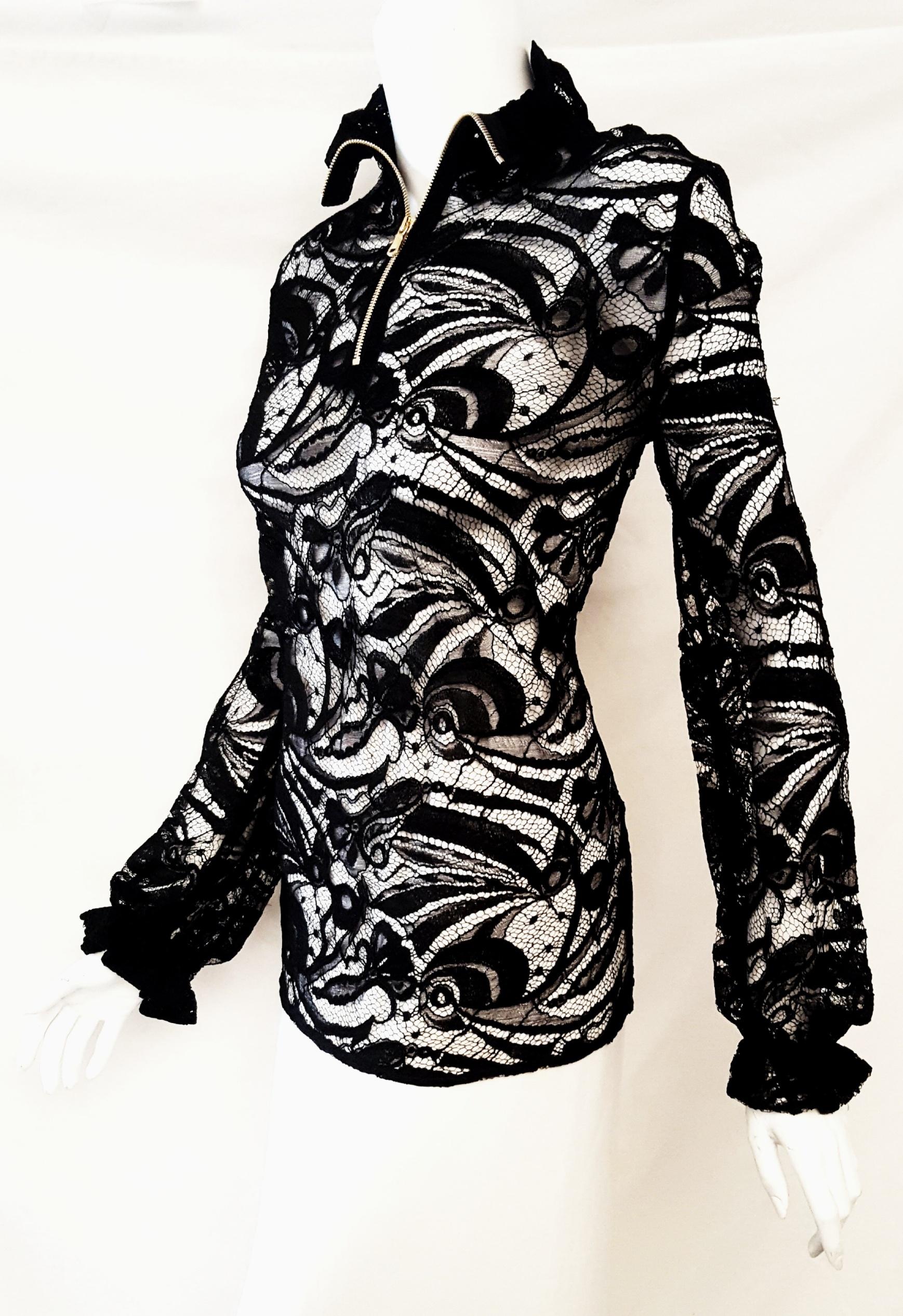 Emilio Pucci Black Lace Long Sleeve Ruffled Cuff Blouse In Excellent Condition For Sale In Palm Beach, FL