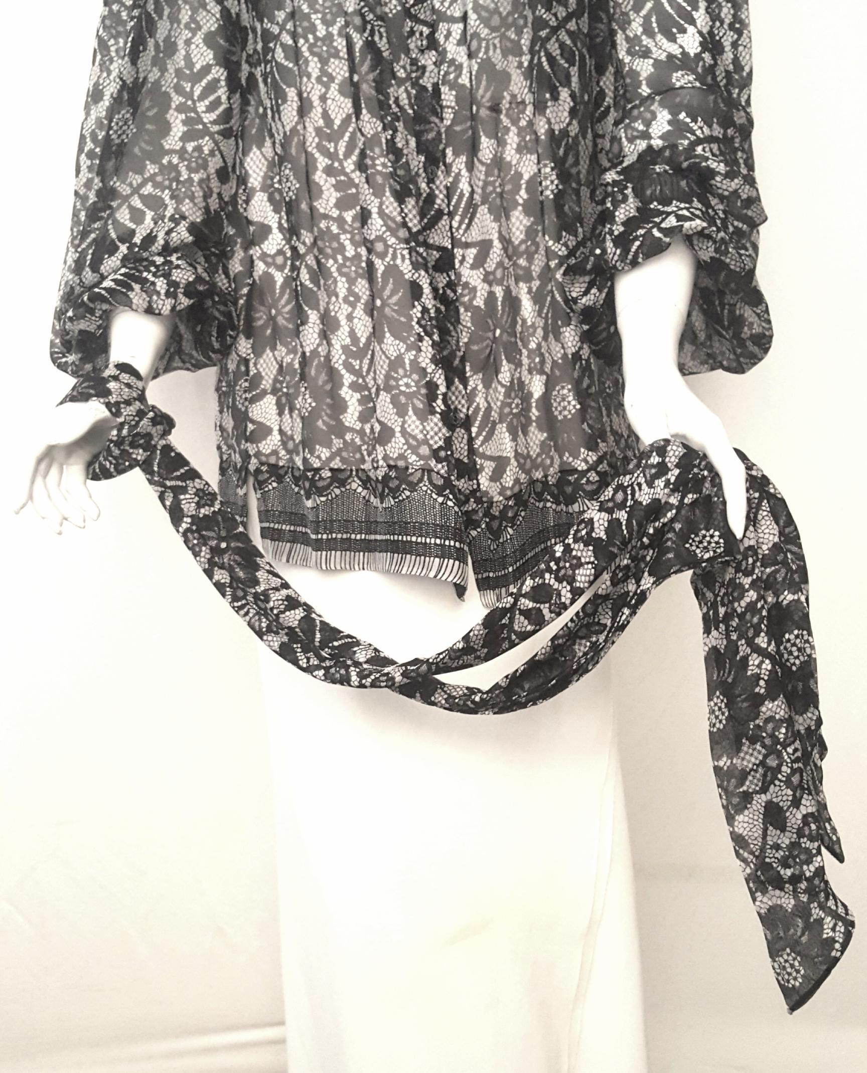 Women's Dolce & Gabbana Black & White Floral Print Long Sleeve Silk Blouse W/ Sash  For Sale