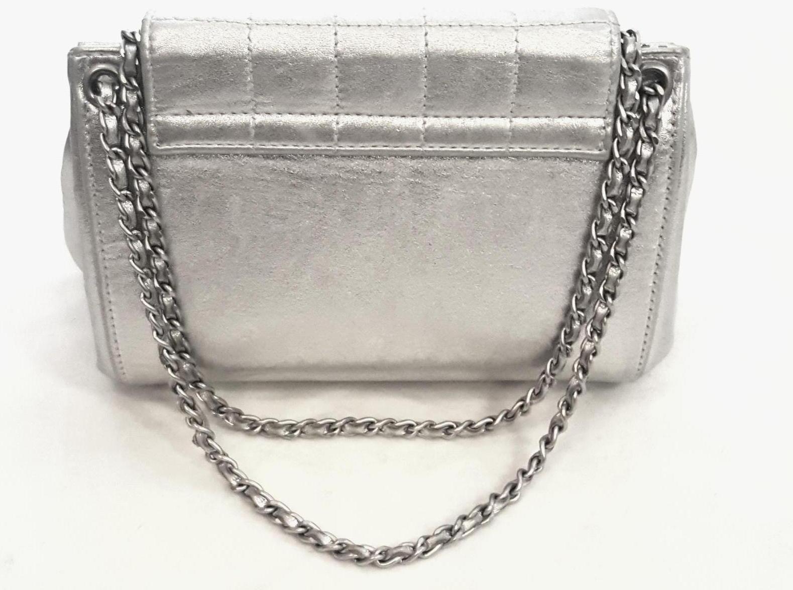 Women's Chanel Mademoiselle Silver Metallic Square Quilt Chain Link Strap Mini Bag For Sale
