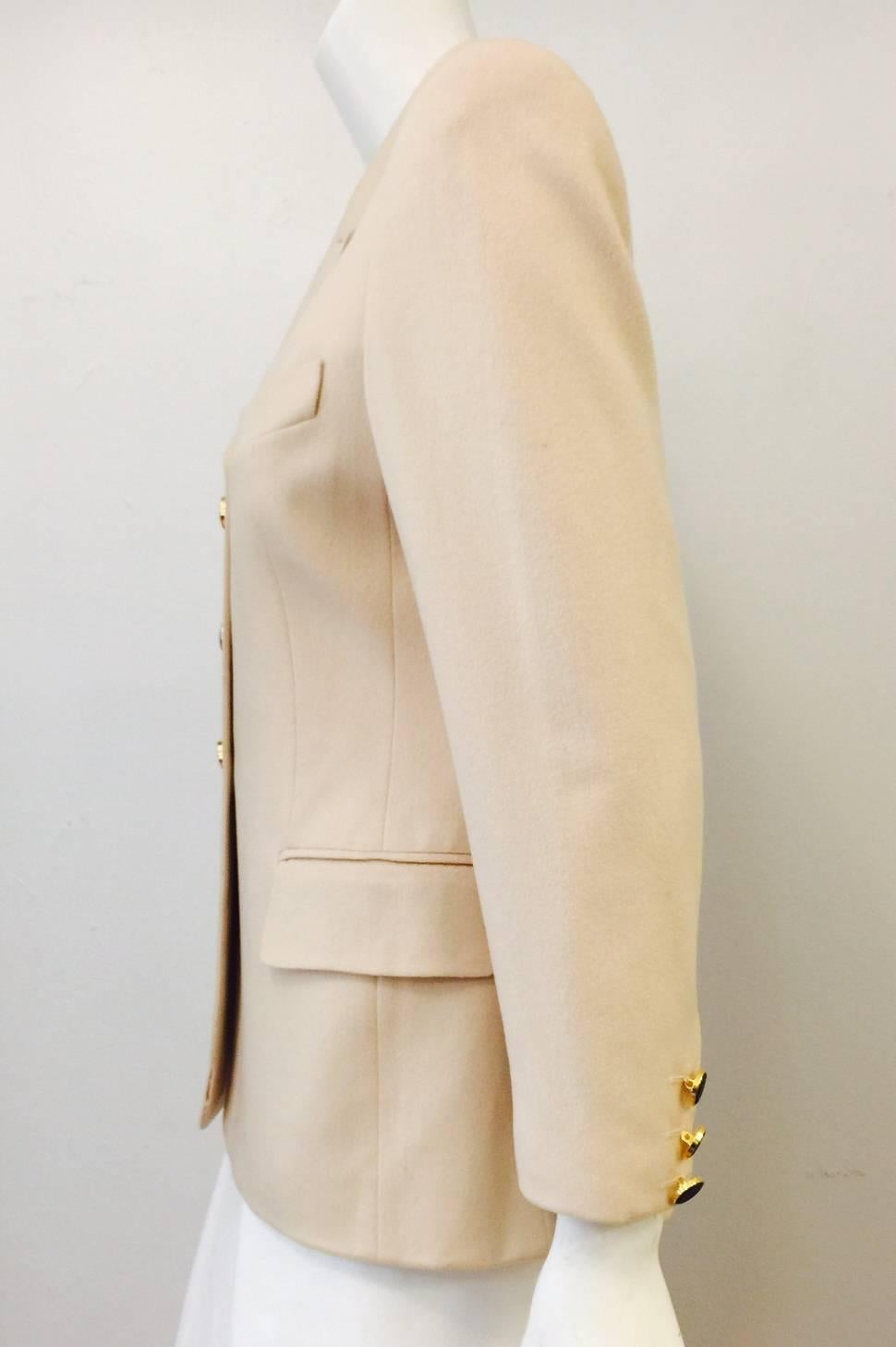 1990s Escada by Margaretha Ley Classic Camel Cashmere Blazer  In Excellent Condition For Sale In Palm Beach, FL