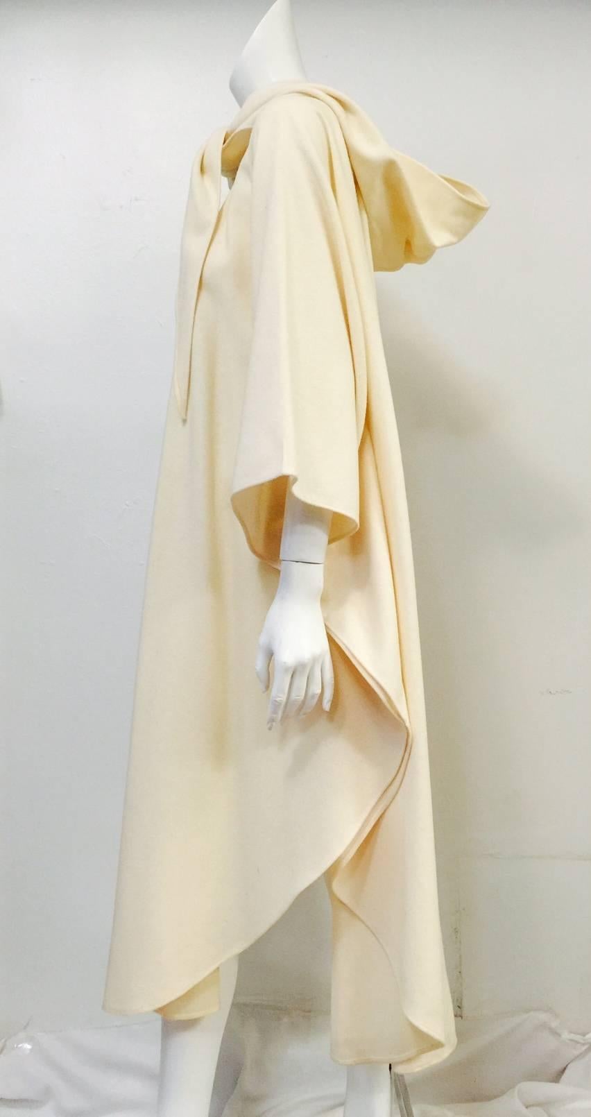 Yeohlee Ivory 100% Wool Hooded Wrap Coat  In Excellent Condition In Palm Beach, FL