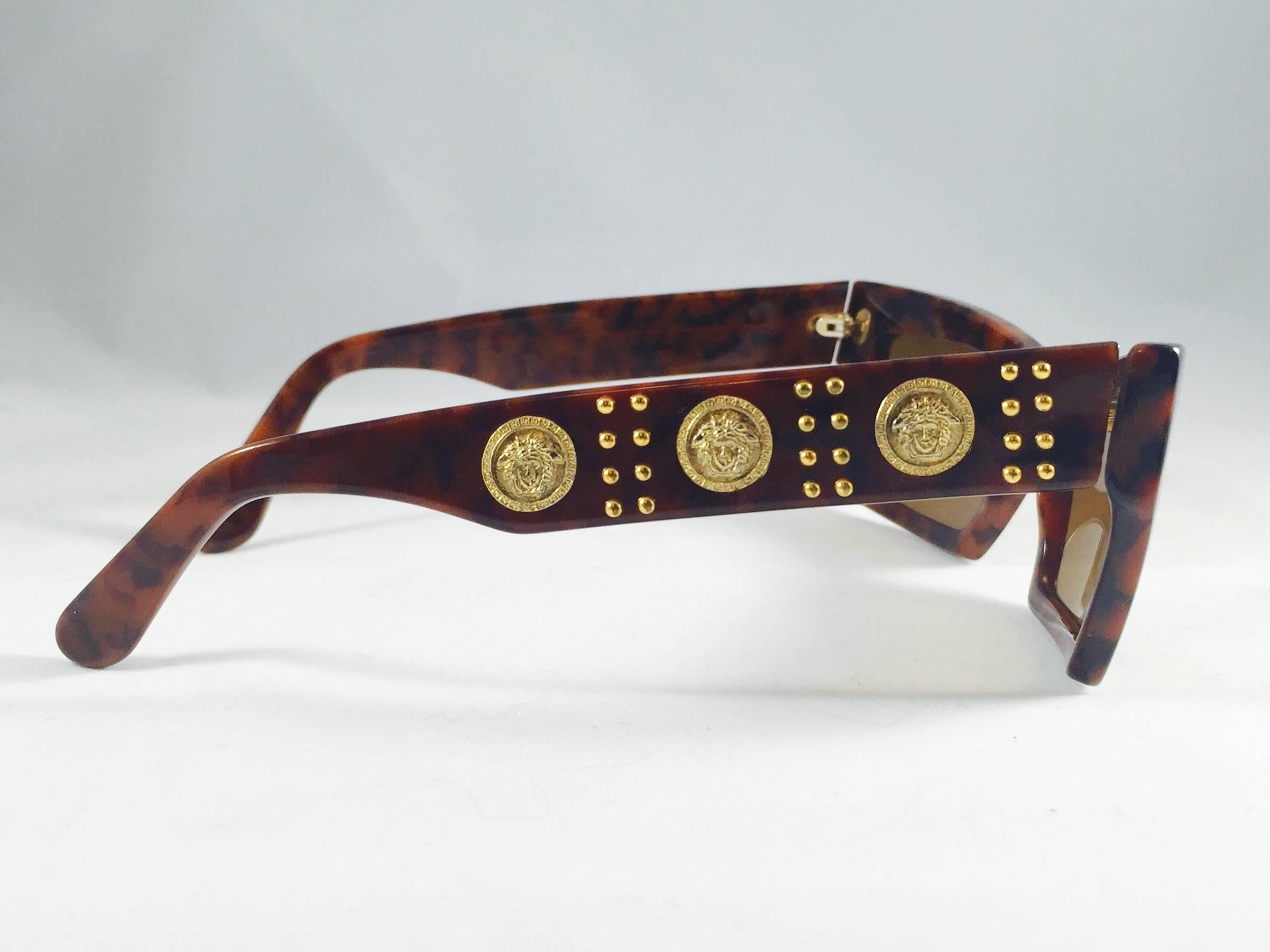 Brown 1990s Gianni Versace Tortoise Wayfarer Sunglasses With Mudusa Head Temples For Sale