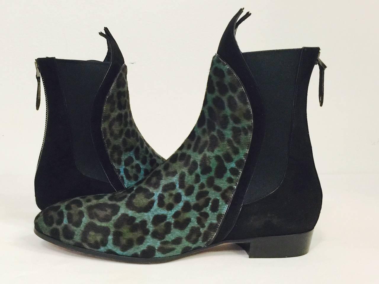 New Alaia Paris Gypsy Leopard Print Calf Hair and Suede Boots  In New Condition For Sale In Palm Beach, FL