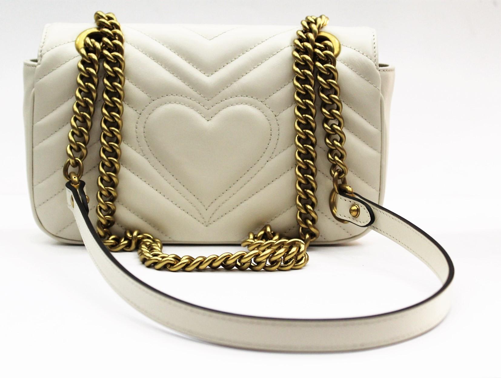 Gucci Mini Marmont White Leather Crossbody Bag In New Condition In Torre Del Greco, IT