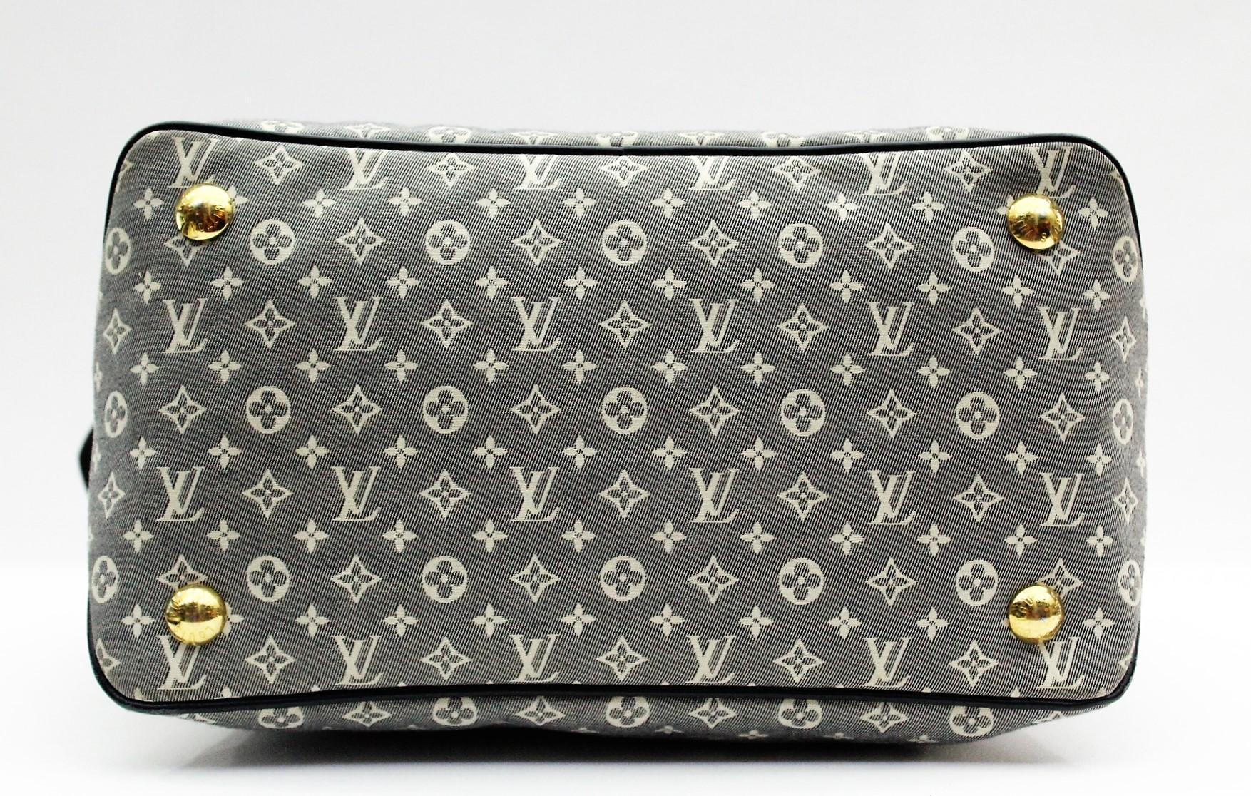 Gray Louis Vuitton Ballade MM Shoulder Bag