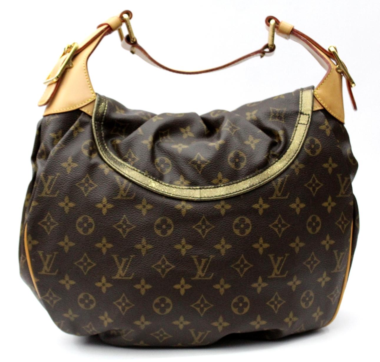 2009s Louis Vuitton Kalahari Shoulder Bag Limited Edition 8