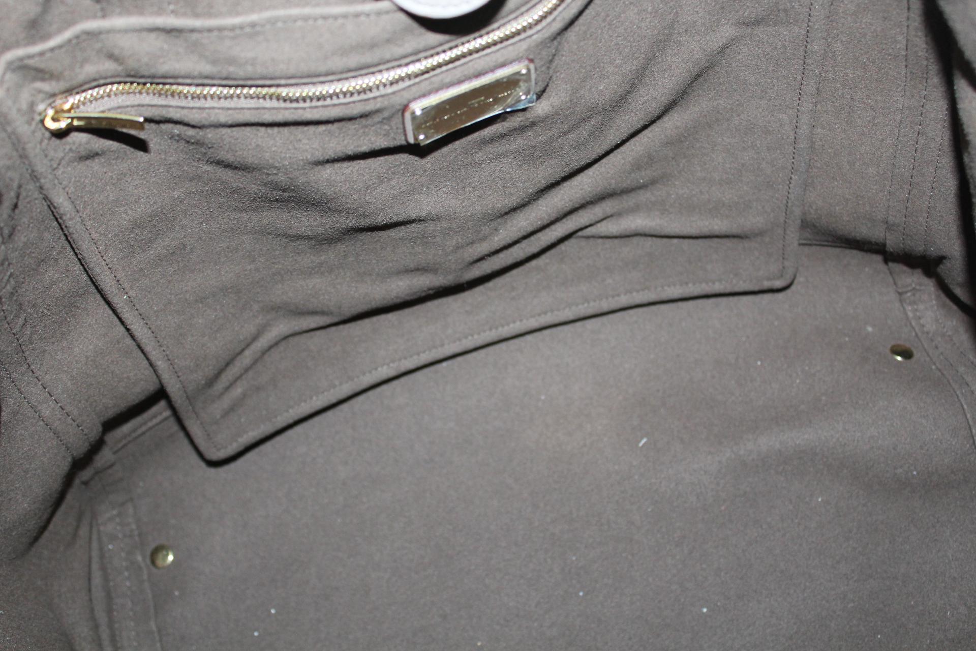 Ferragamo Brown Leather Shoulder Bag In Excellent Condition In Torre Del Greco, IT
