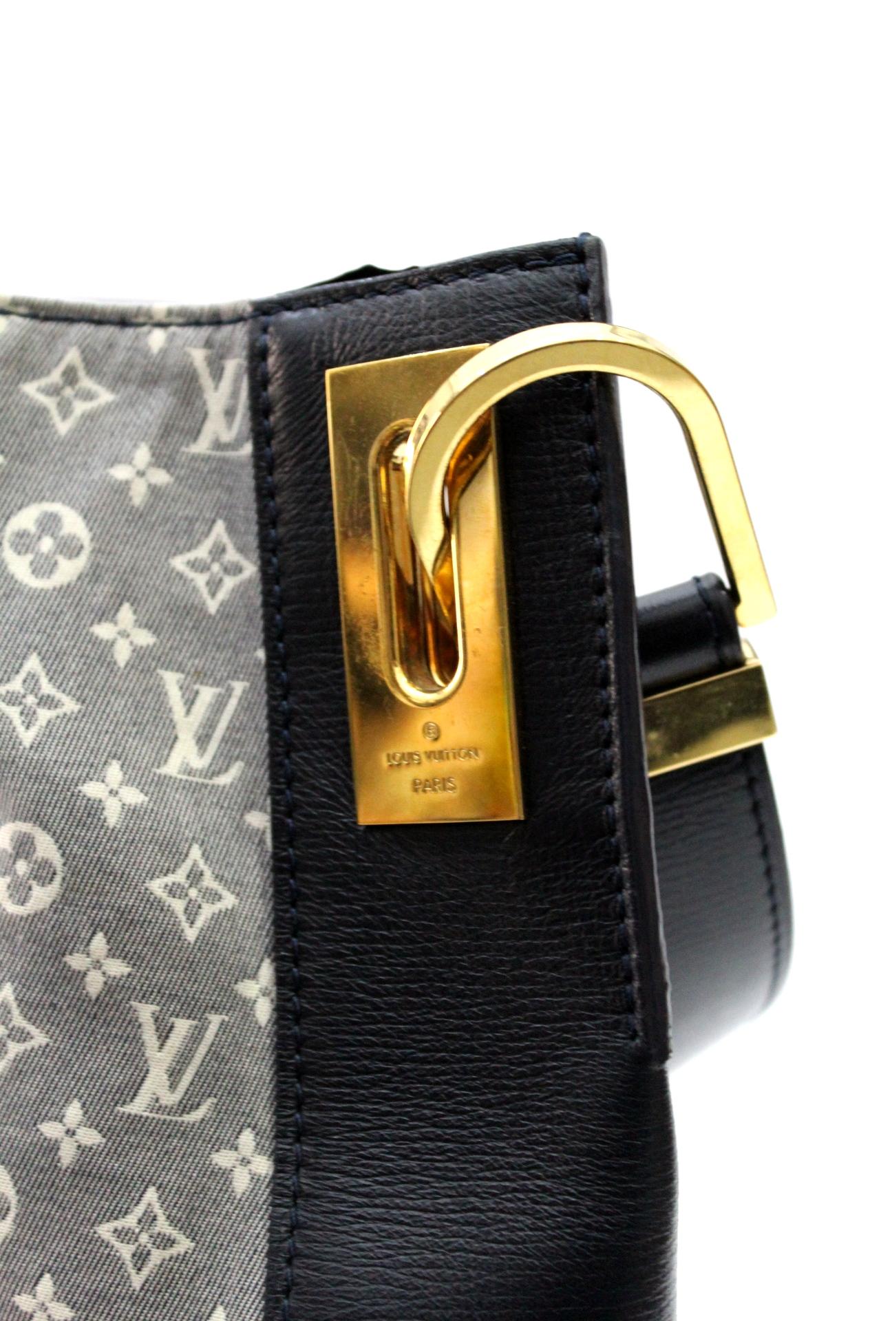 Gray 2012 Louis Vuitton Blu Mini Lin Bag