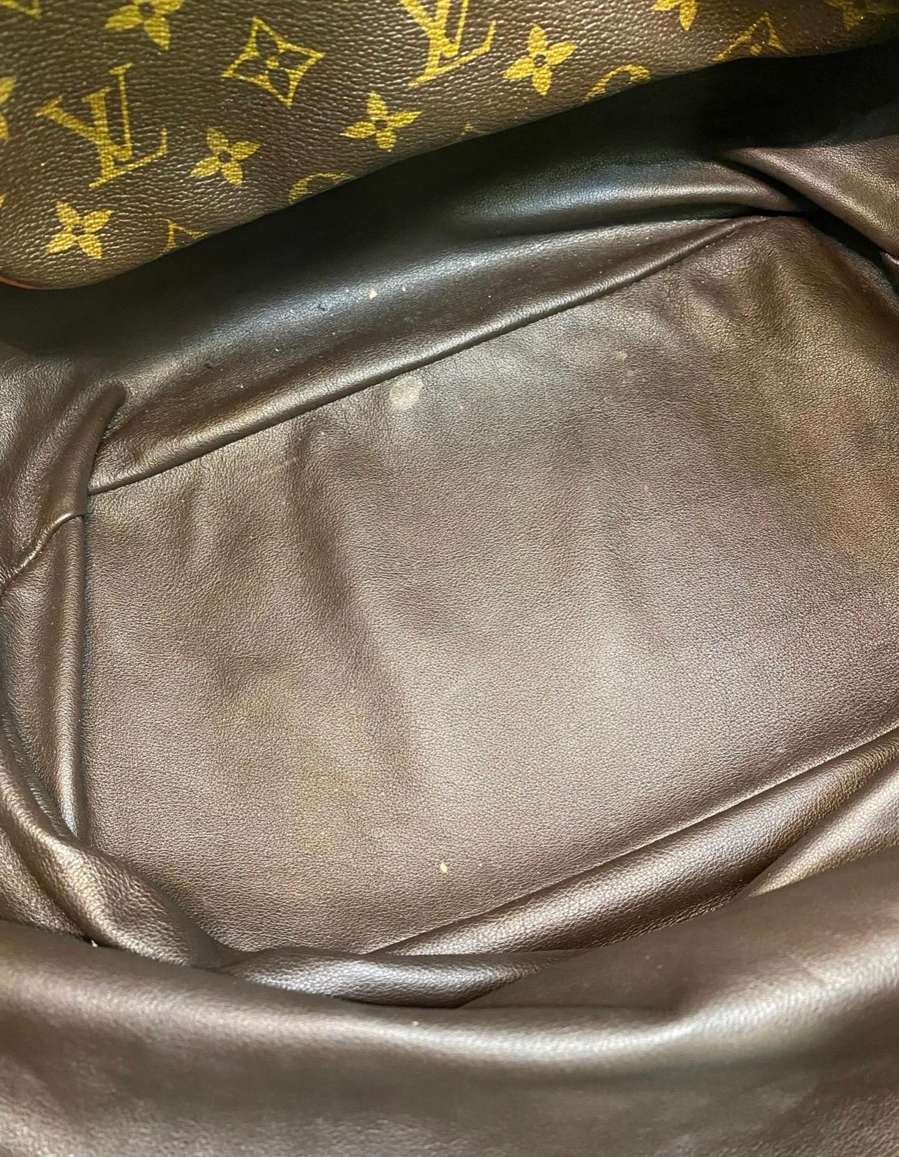 2009 Louis Vuitton Surya Monogram Hobo Bag Leather Limited Edition  10