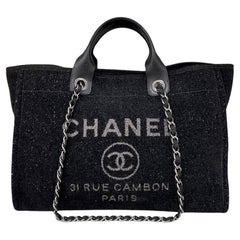 Chanel Deauville Tweed Nera Borsa A Spalla