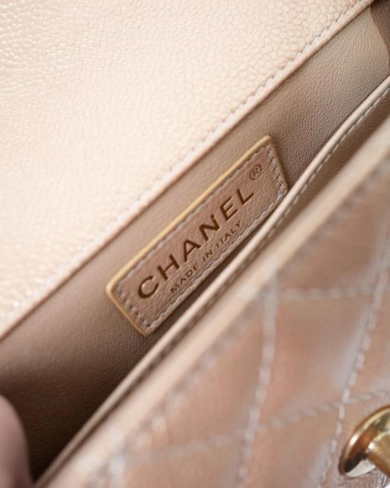 Chanel Mini Timeless Caviar Perlata Oro en venta 1