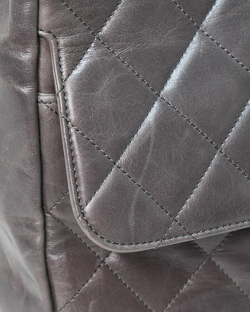 Chanel Delivery Tote Trapuntata Grigia en venta 8