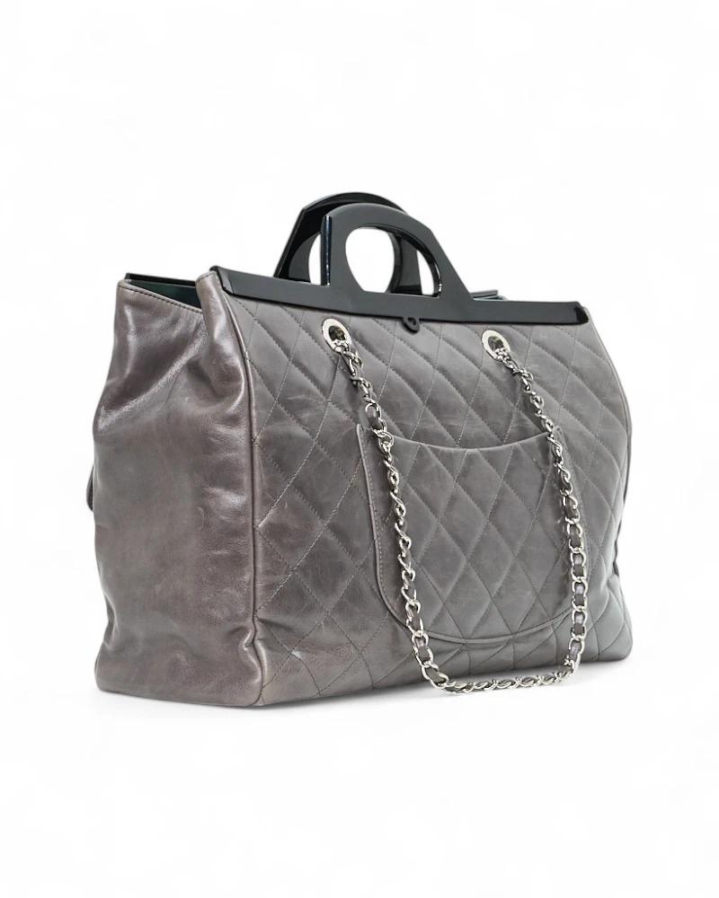 De las mujeres Chanel Delivery Tote Trapuntata Grigia en venta