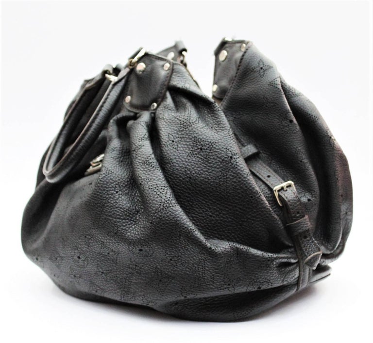 Louis Vuitton Black Monogram Mahina Leather L Bag at 1stDibs | louis ...