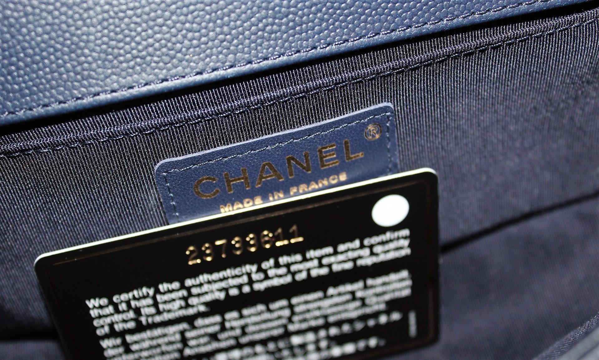 Women's Chanel Boy Navy Blue Calfskin Shoulder / Crossbody Bag