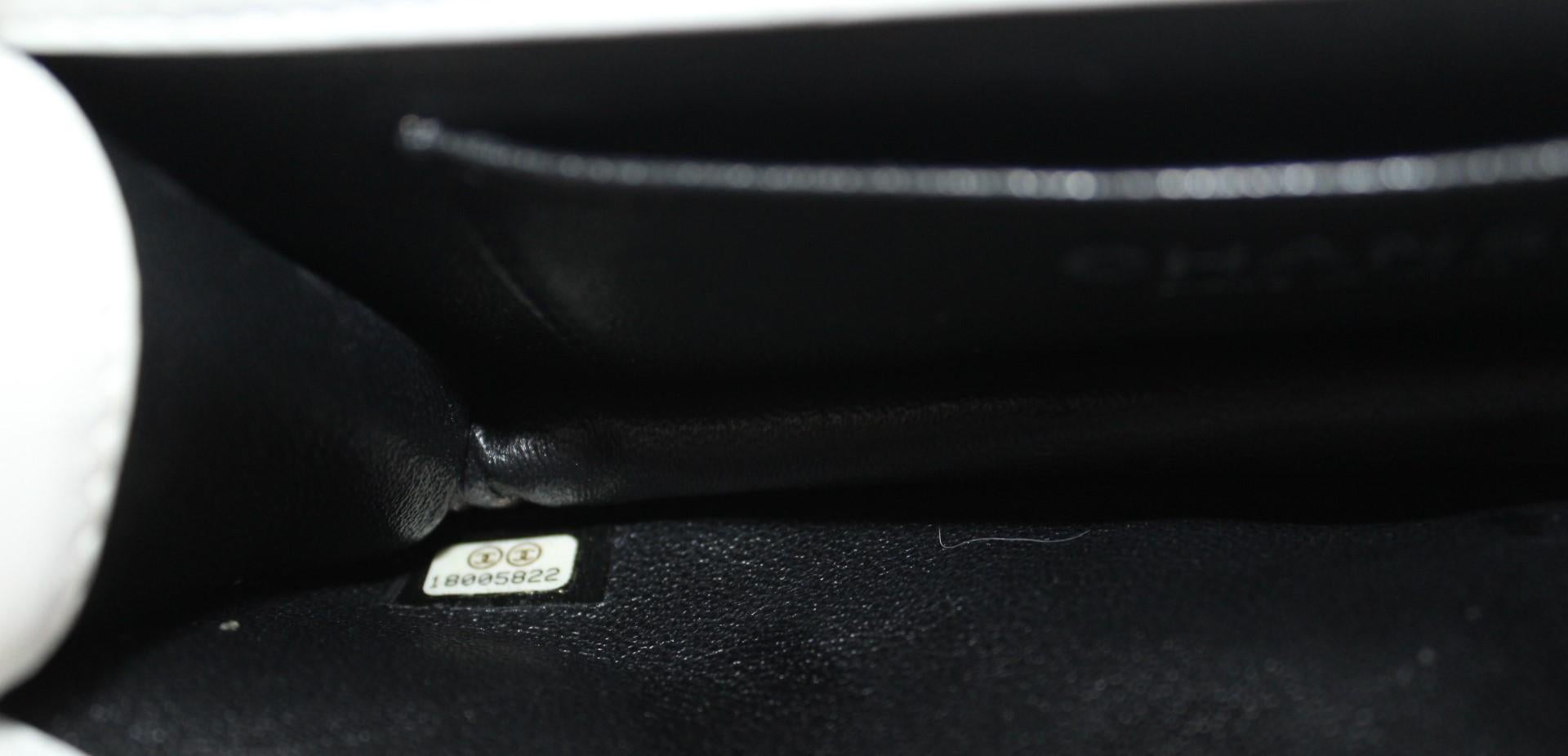 Chanel White Leather Interlaced Chain Mini Clutch Bag 5