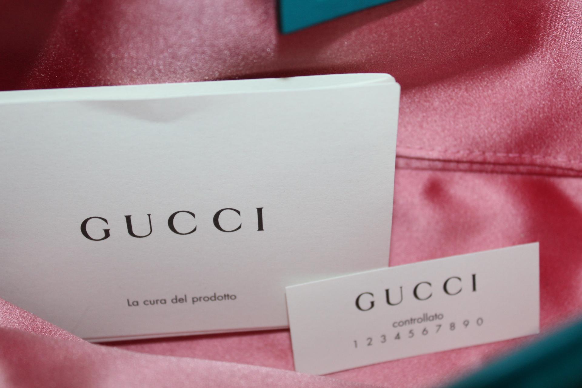 Gucci GG Marmont Mini Velvet Bag 3
