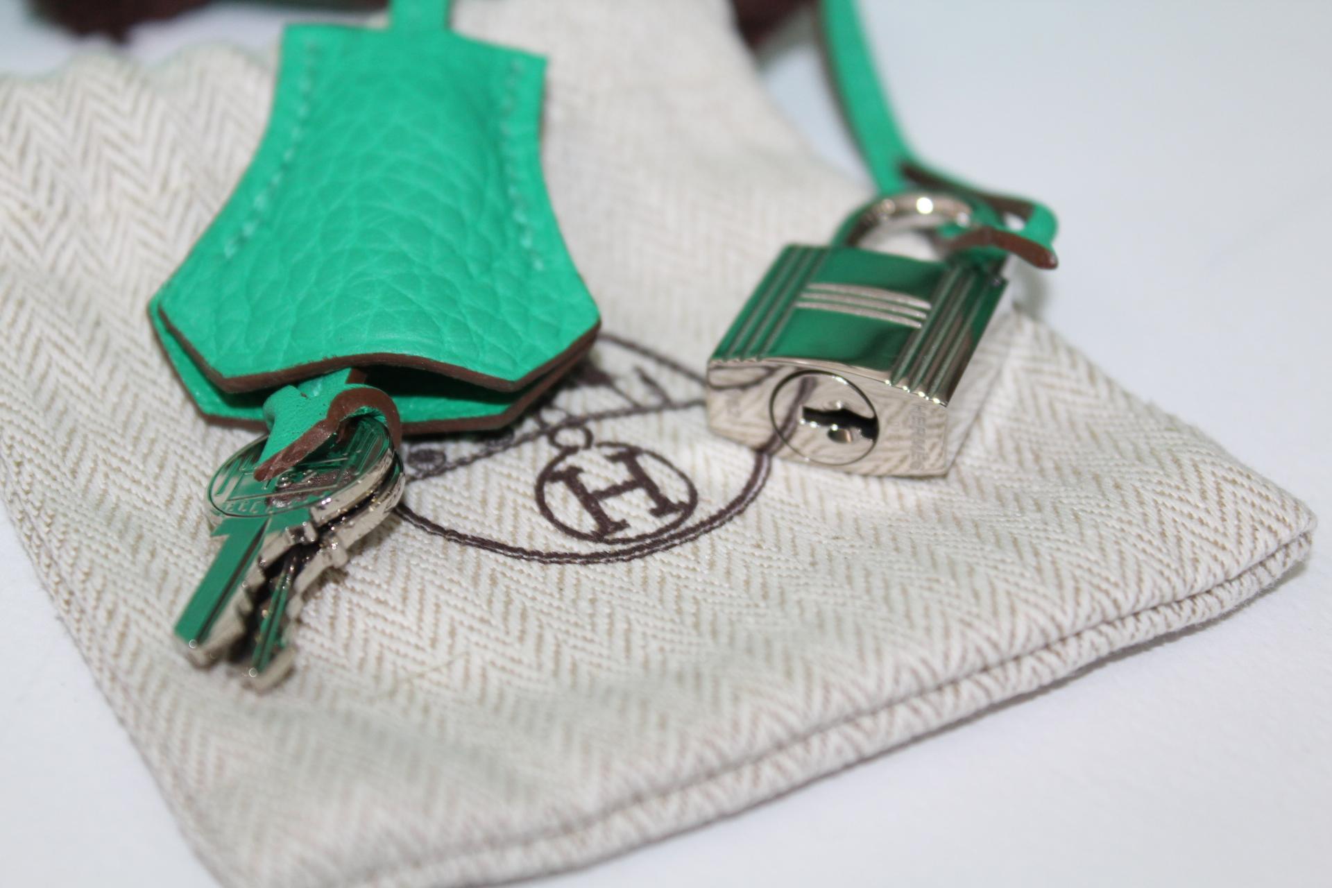Hermes Mint Green Taurillon Clemence Leather Birkin 35 Bag 8
