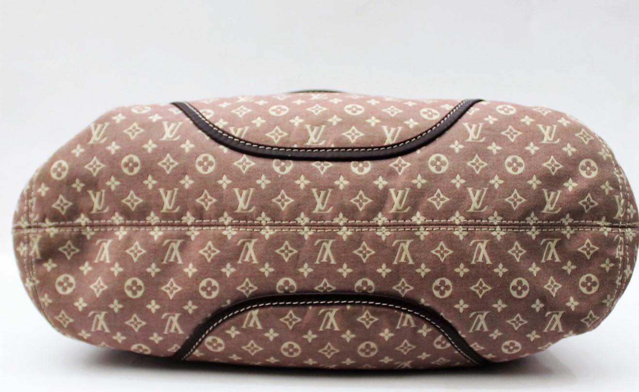 Louis Vuitton Mini Lin Romance Hobo Fusain Shoulder Bag In Good Condition In Torre Del Greco, IT
