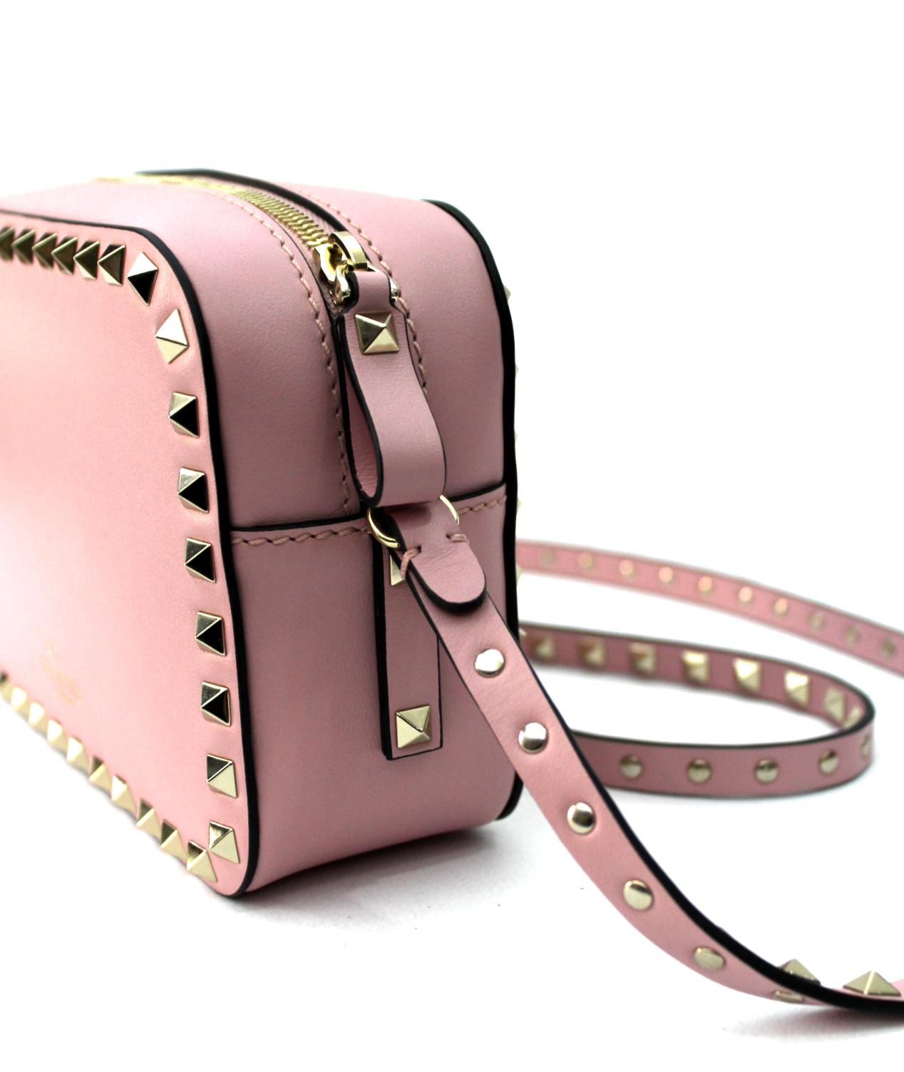 Valentino Rockstud Shoulder and Crossbody Bag  In New Condition In Torre Del Greco, IT