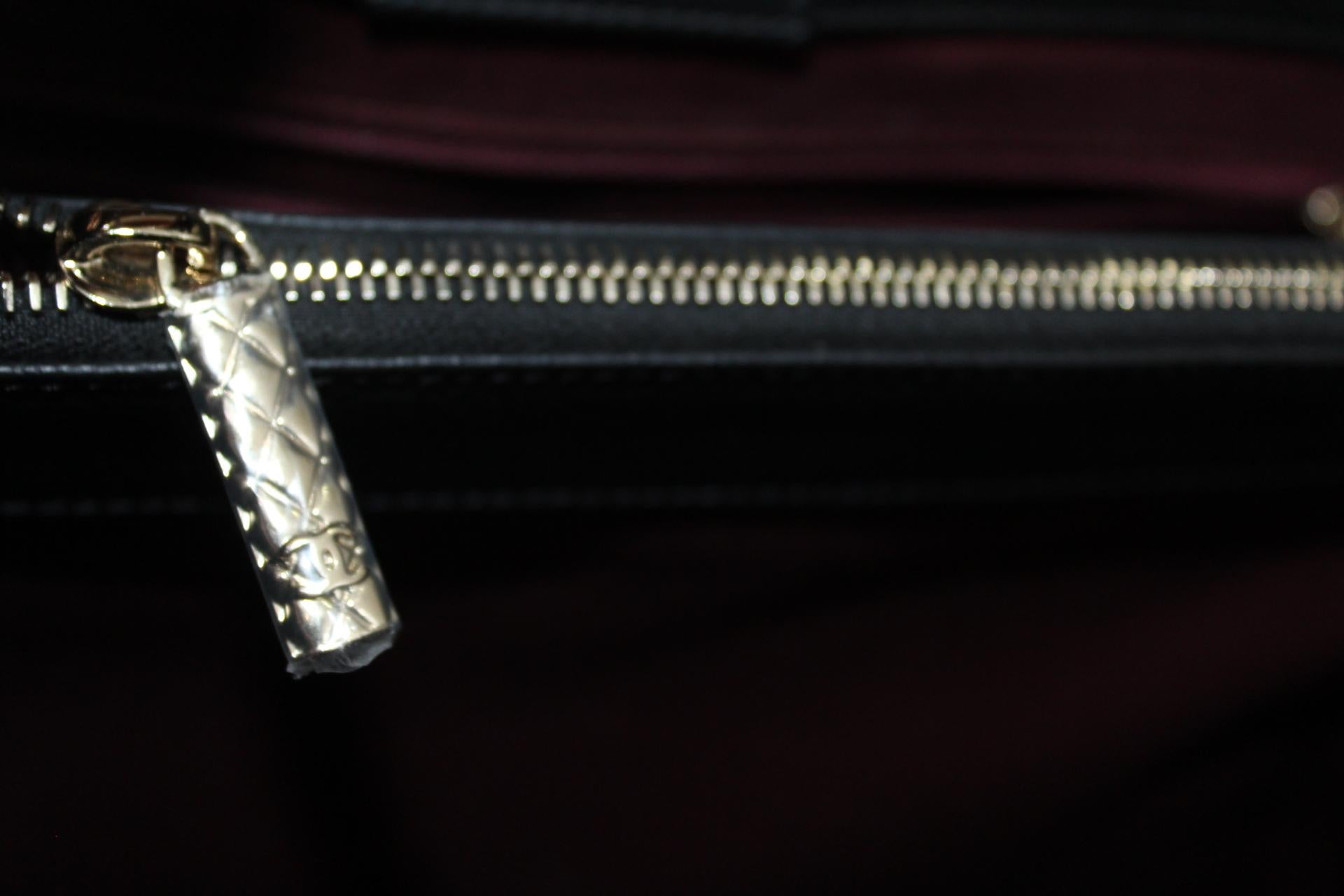 2017 Chanel Black Leather Neo Executive Bag 4