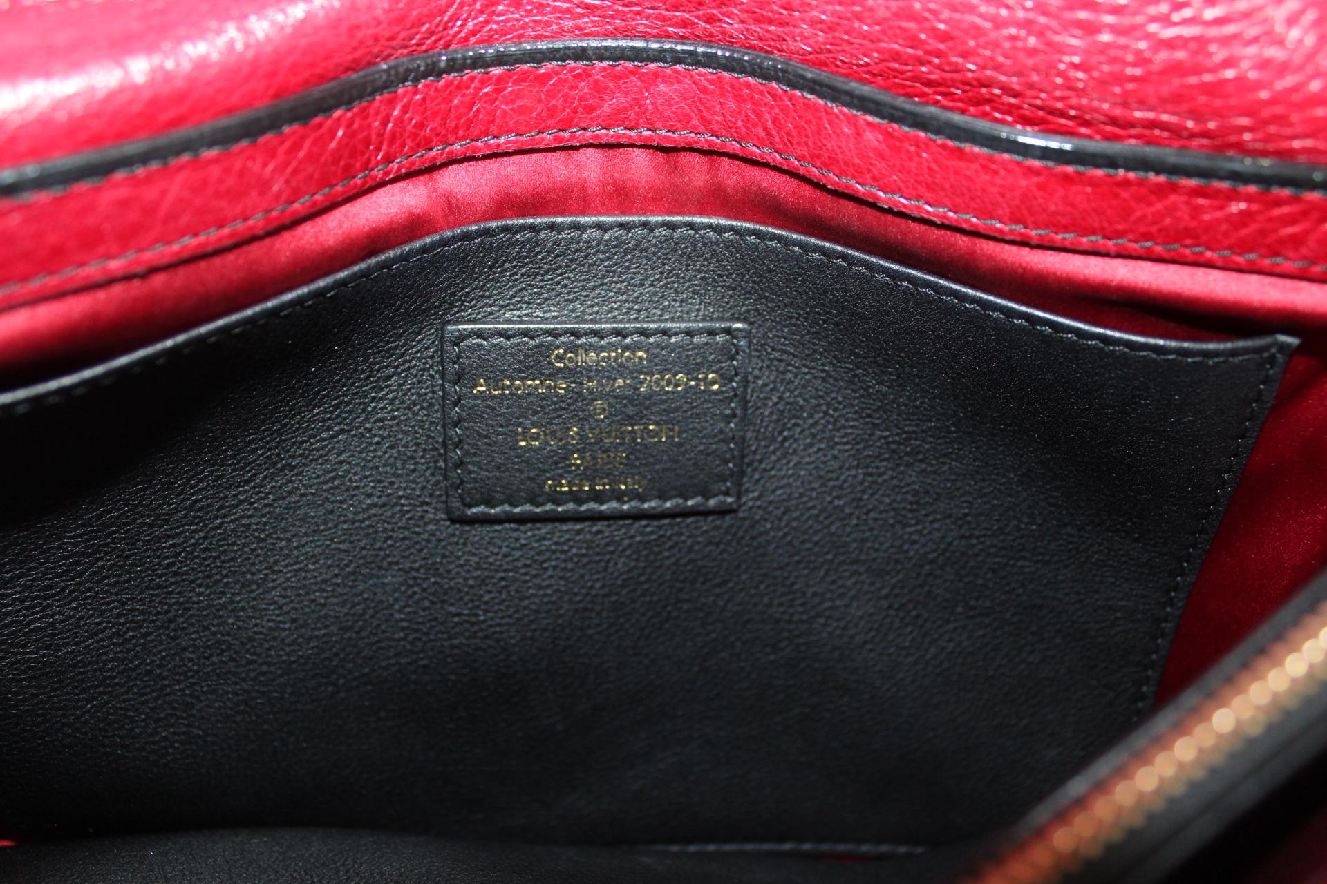 Louis Vuitton Limited Edition 2009-10 My Deer Rebelle Rouges Shoulder ...