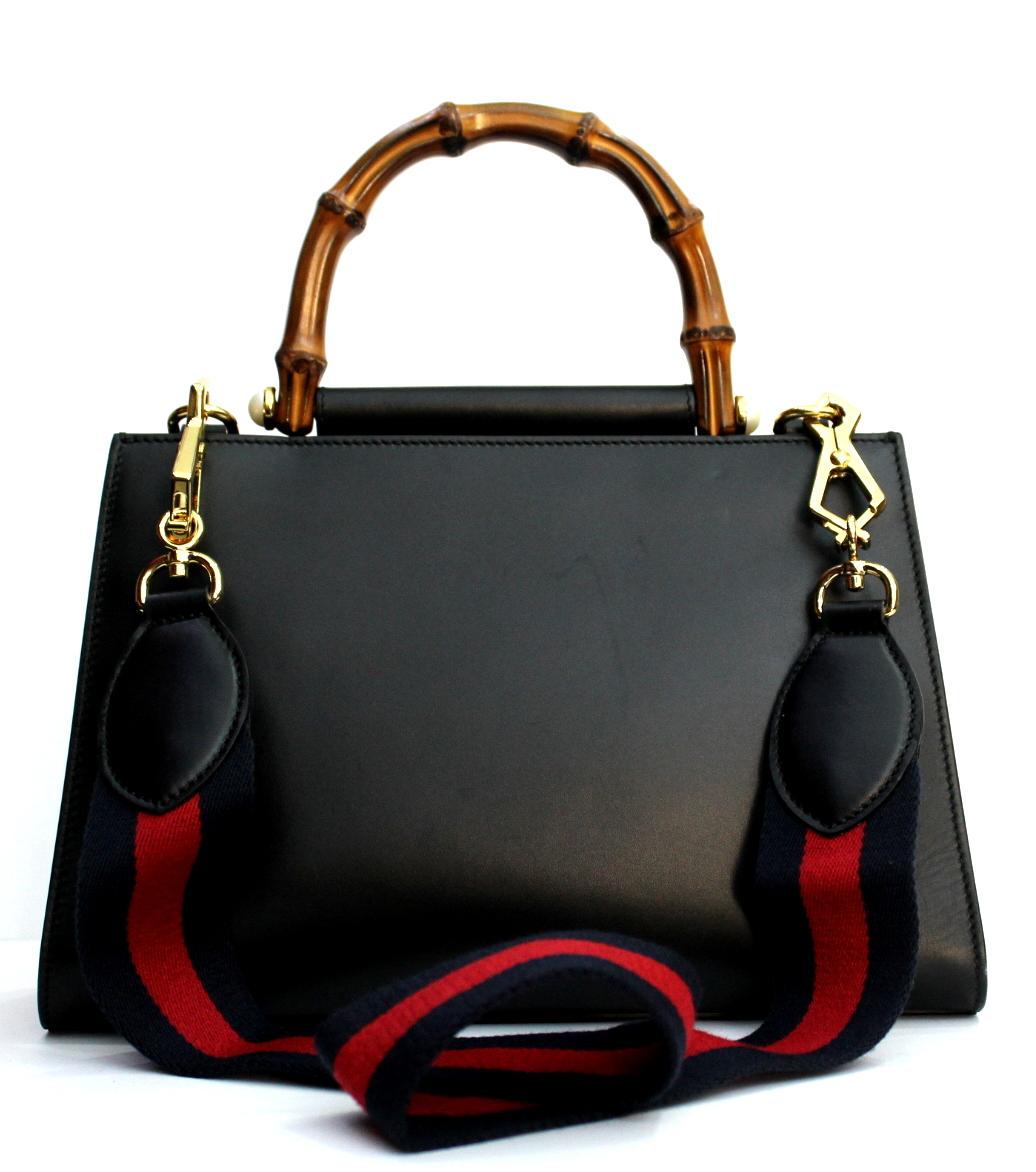 Gucci Black Leather Nymphea Bag In Excellent Condition In Torre Del Greco, IT