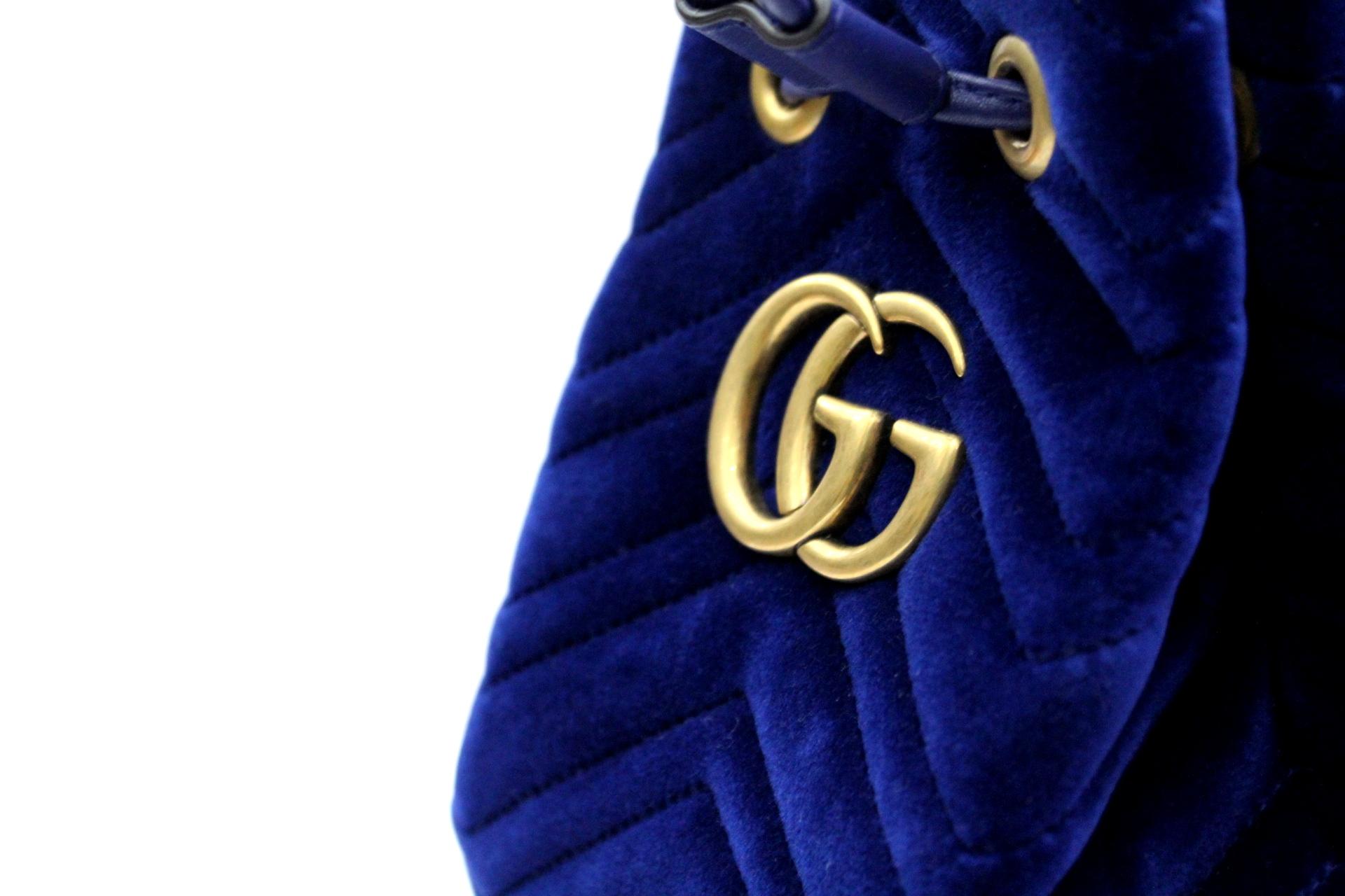 2018 Gucci Blu Velvet Gorm Bag In New Condition In Torre Del Greco, IT