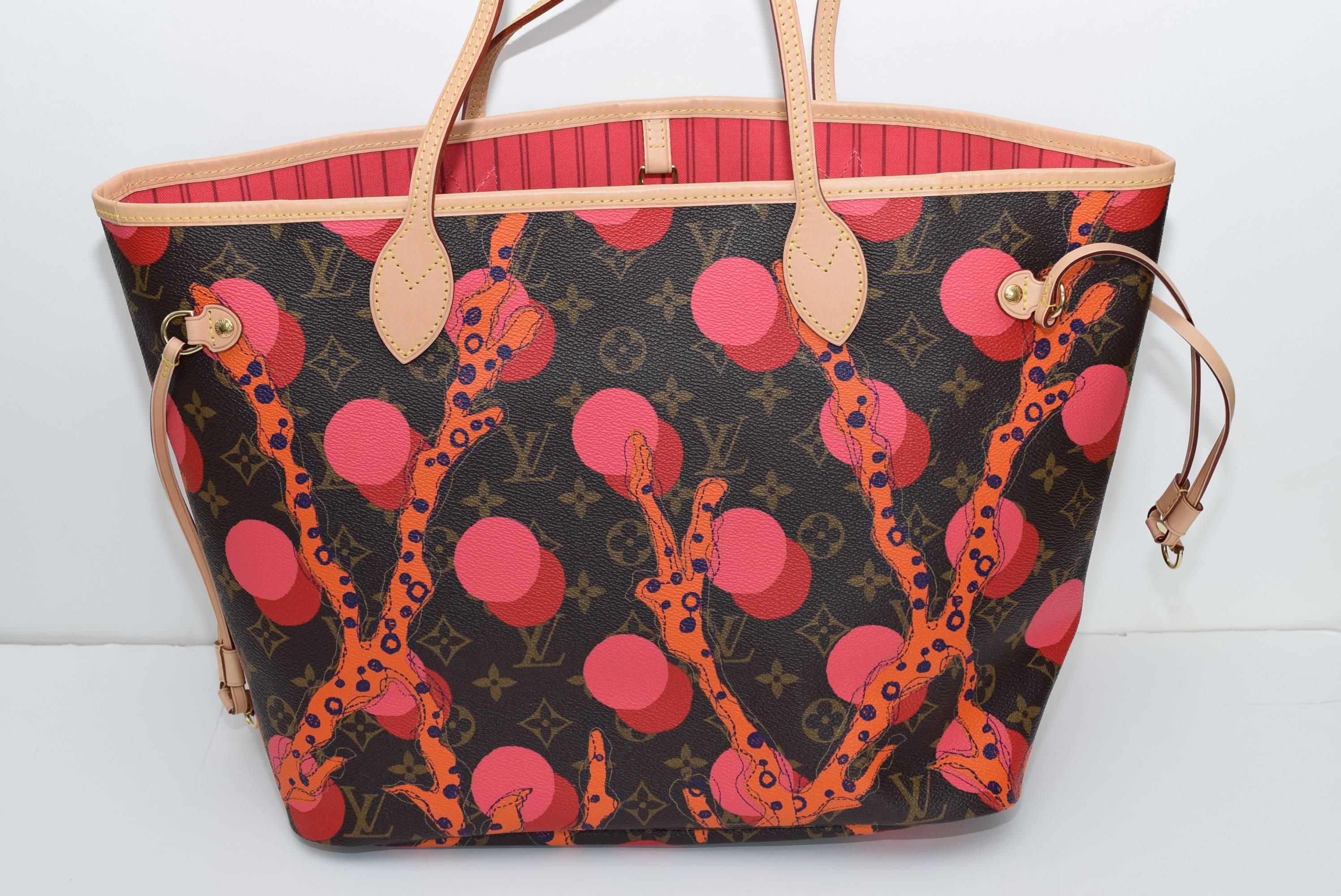 Brand New - Louis Vuitton Limited Edition Neverfull mm Ramages Tote in excellent 3