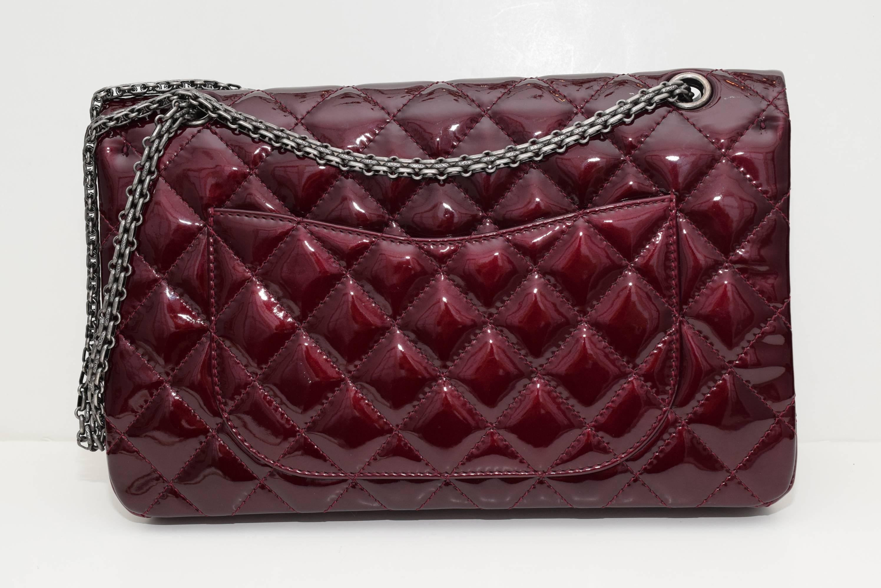 Women's Like New Chanel Light Burgundy patent 2.55 Reissue double Flap 227 Shoulder Bag