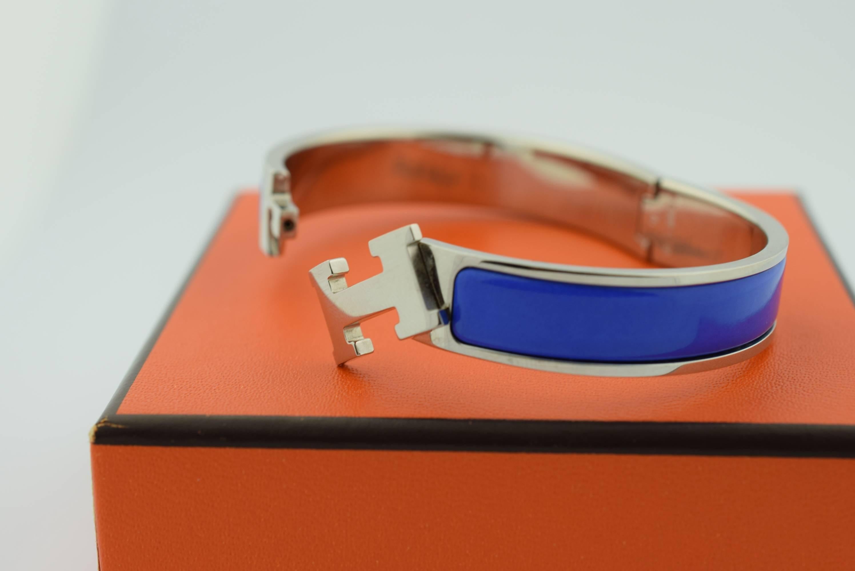 Hermes Purple Enamel Clic H Bracelet in GM size. This Bracelet is 0.5